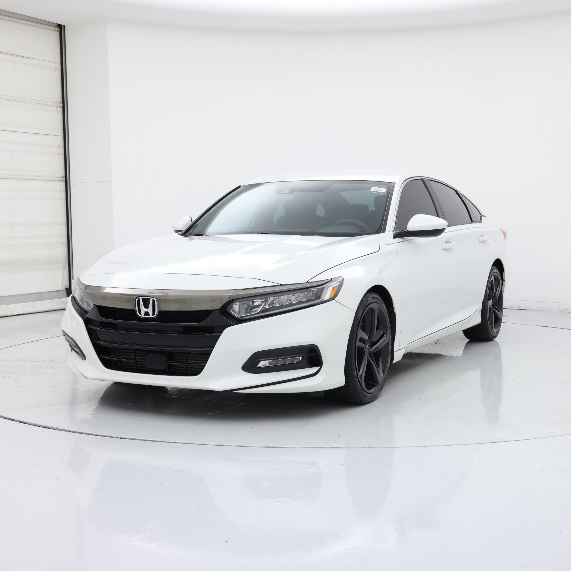 Thumbnail: 2018 Honda Accord - 4