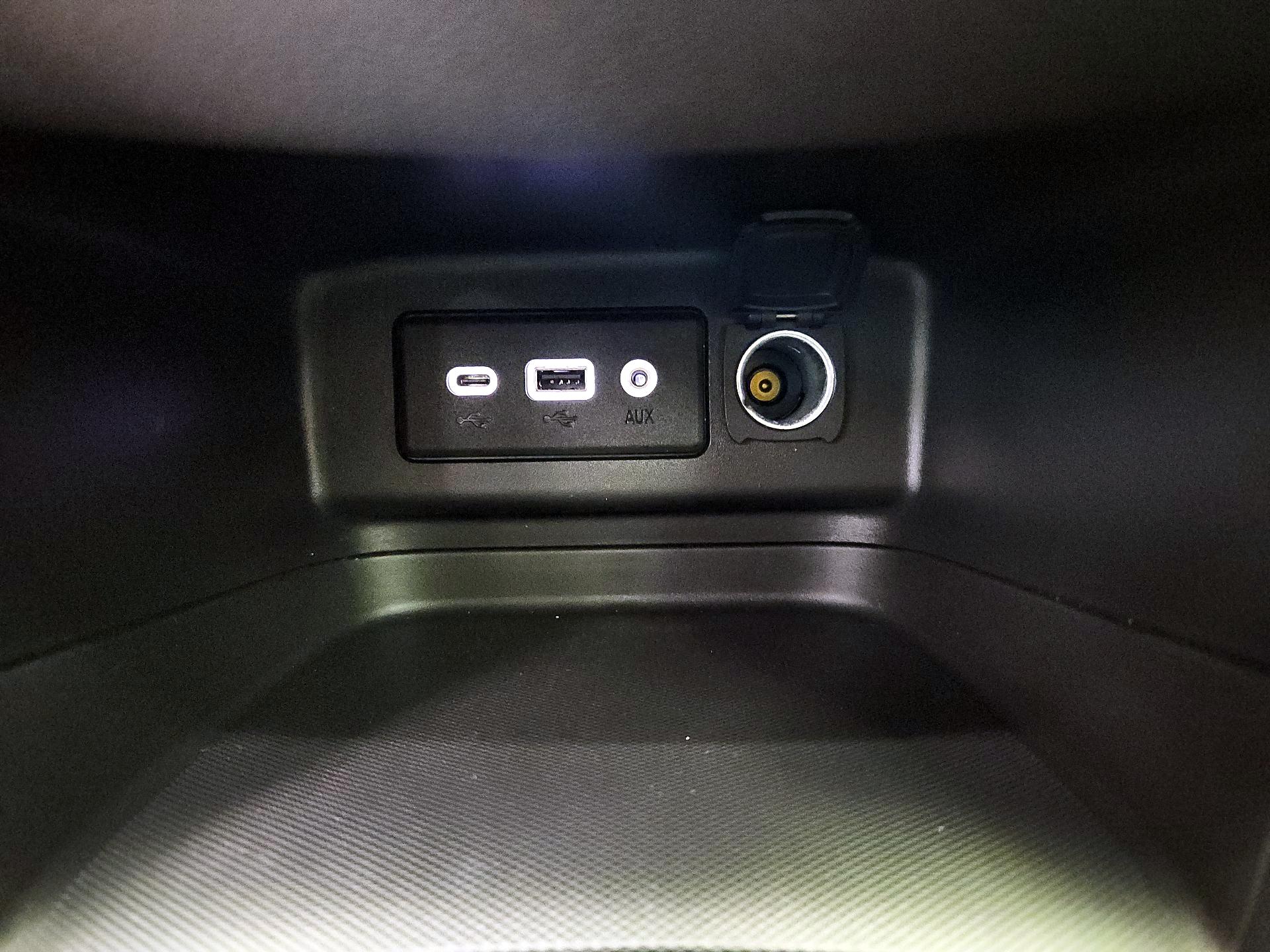 Thumbnail: 2022 Chevrolet Equinox - 18