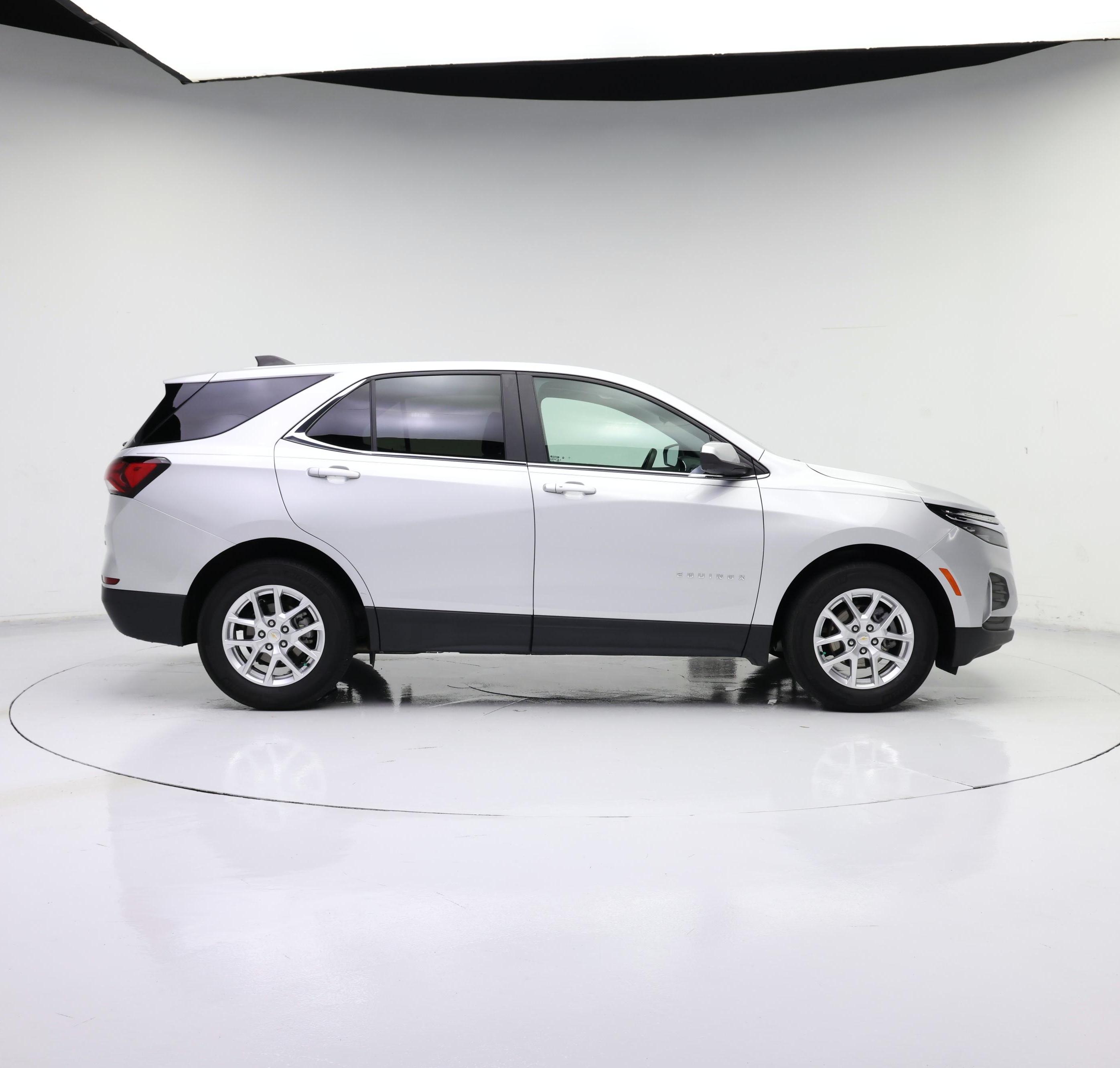 Thumbnail: 2022 Chevrolet Equinox - 7