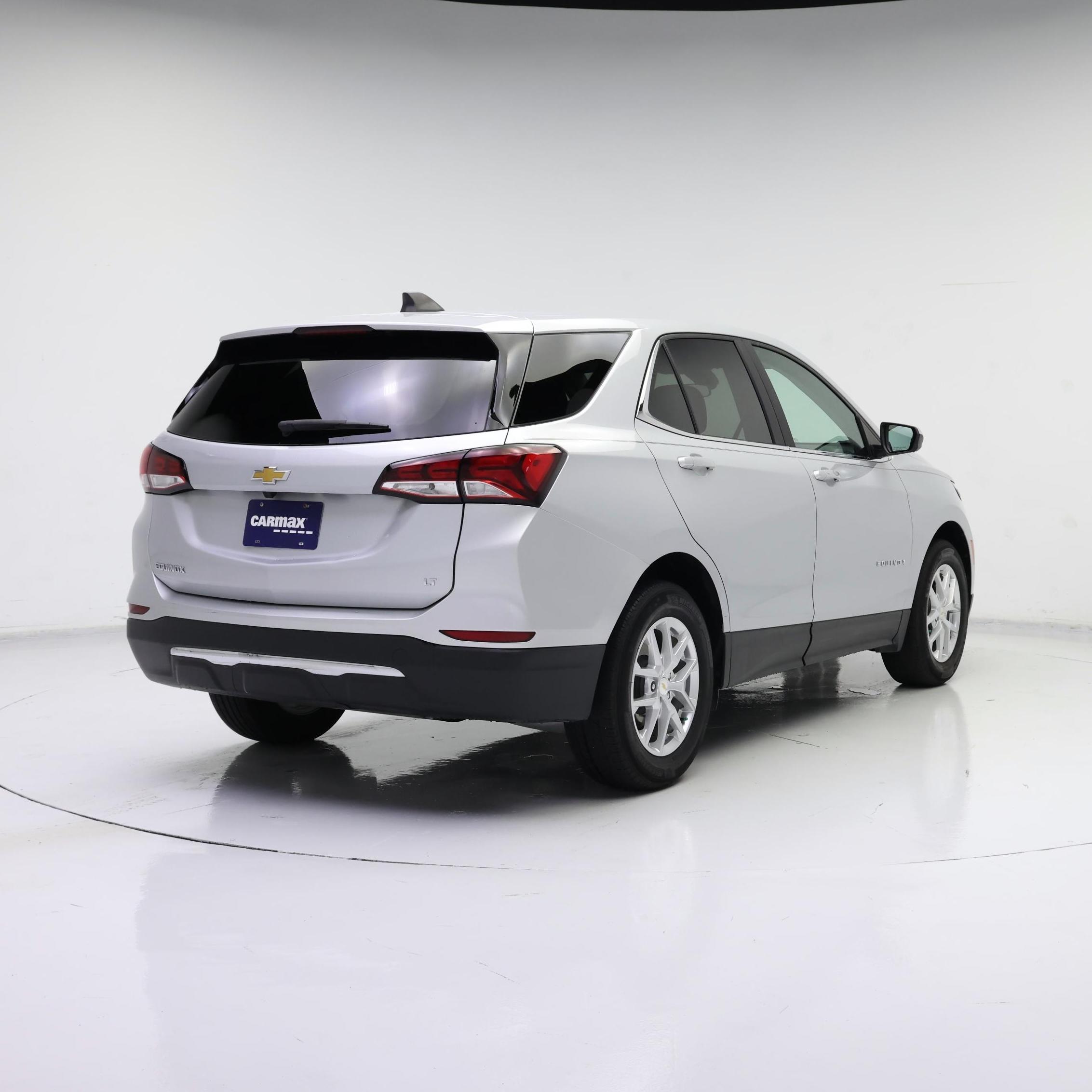 Thumbnail: 2022 Chevrolet Equinox - 8