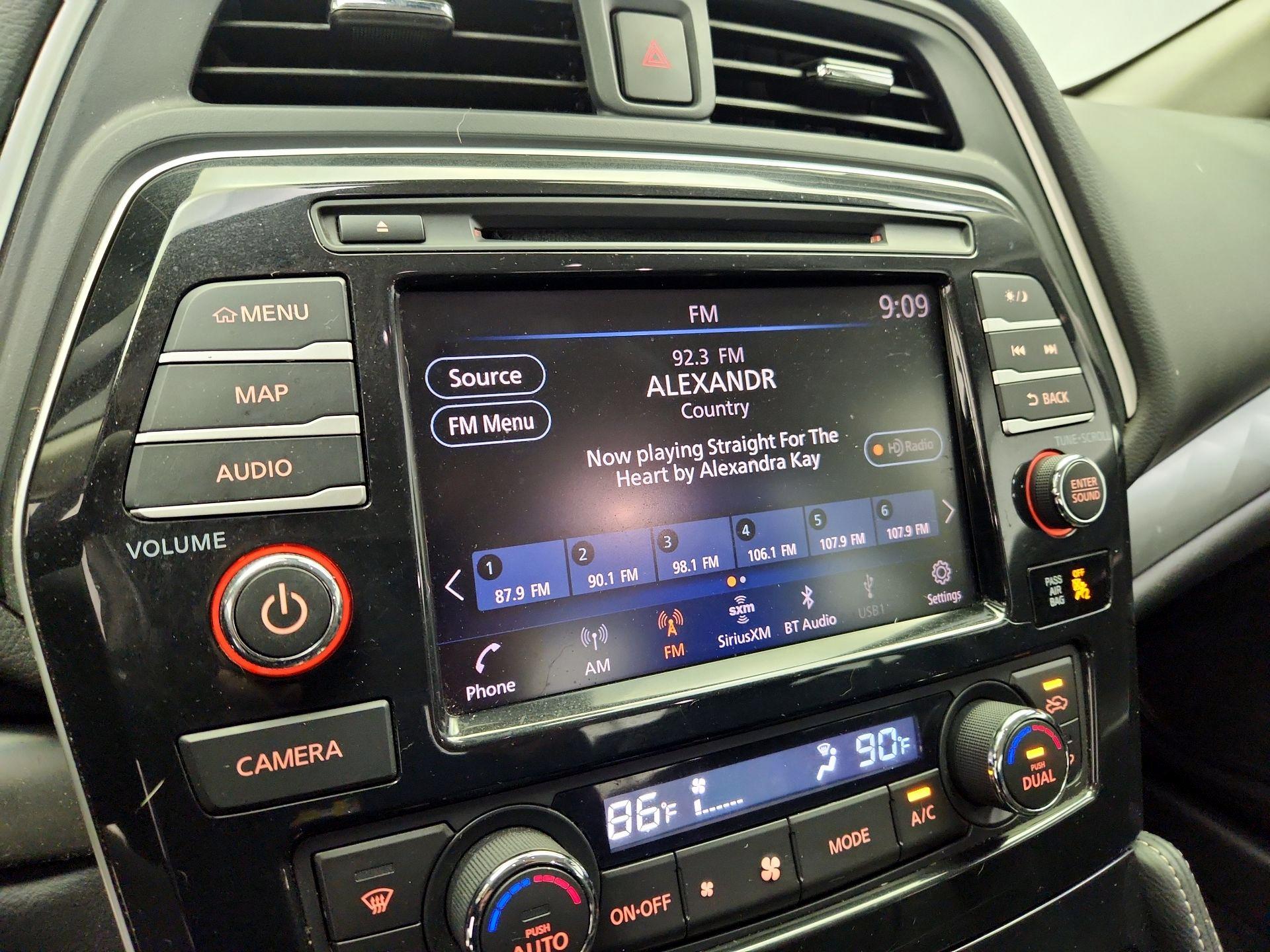 Thumbnail: 2020 Nissan Maxima - 16