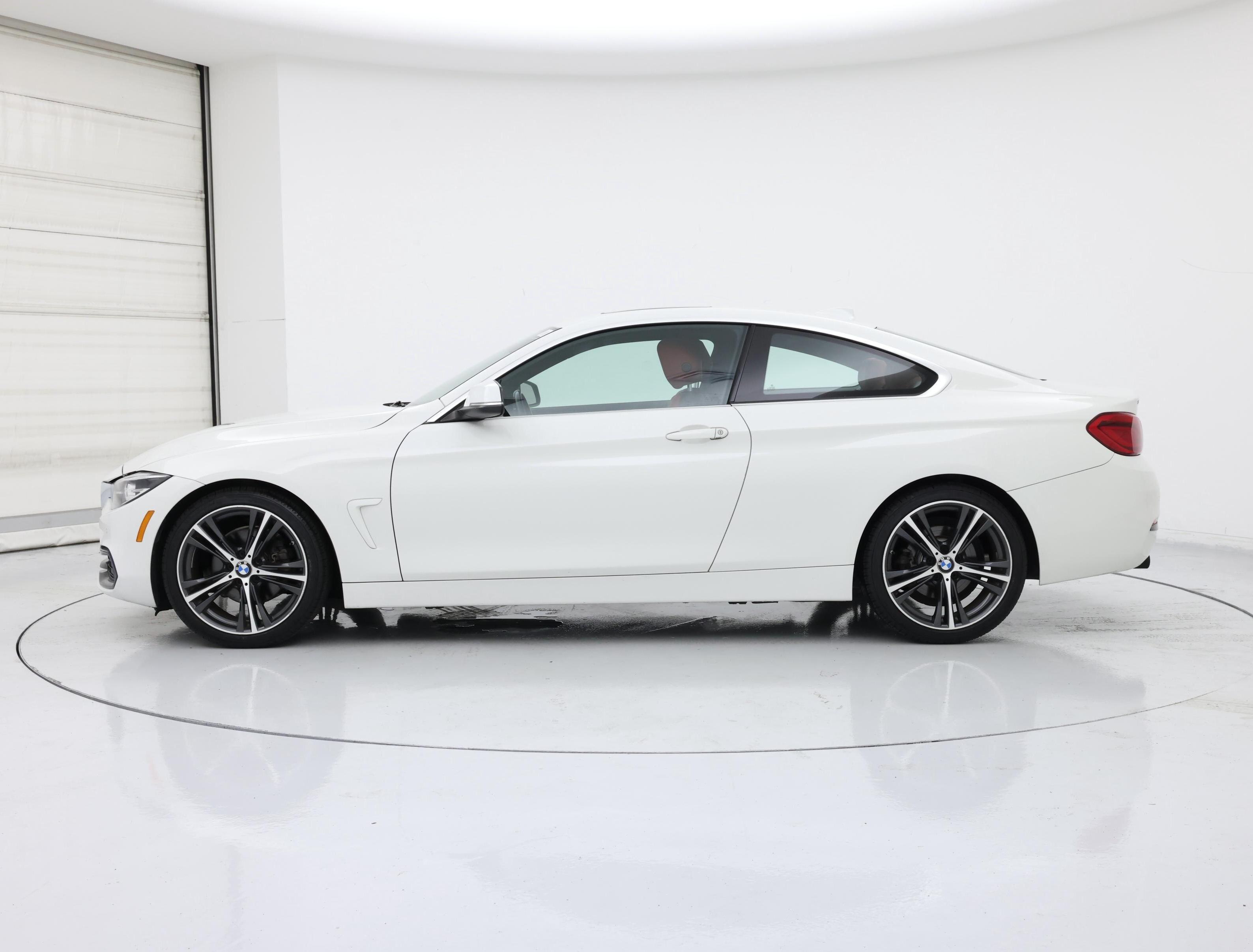 Thumbnail: 2018 BMW 4 Series - 3