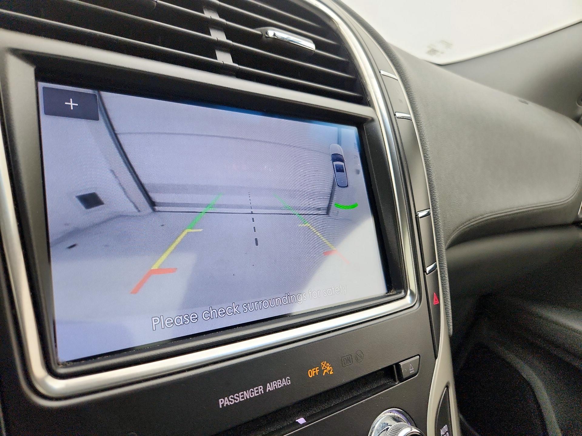 Thumbnail: 2020 Lincoln Nautilus - 15