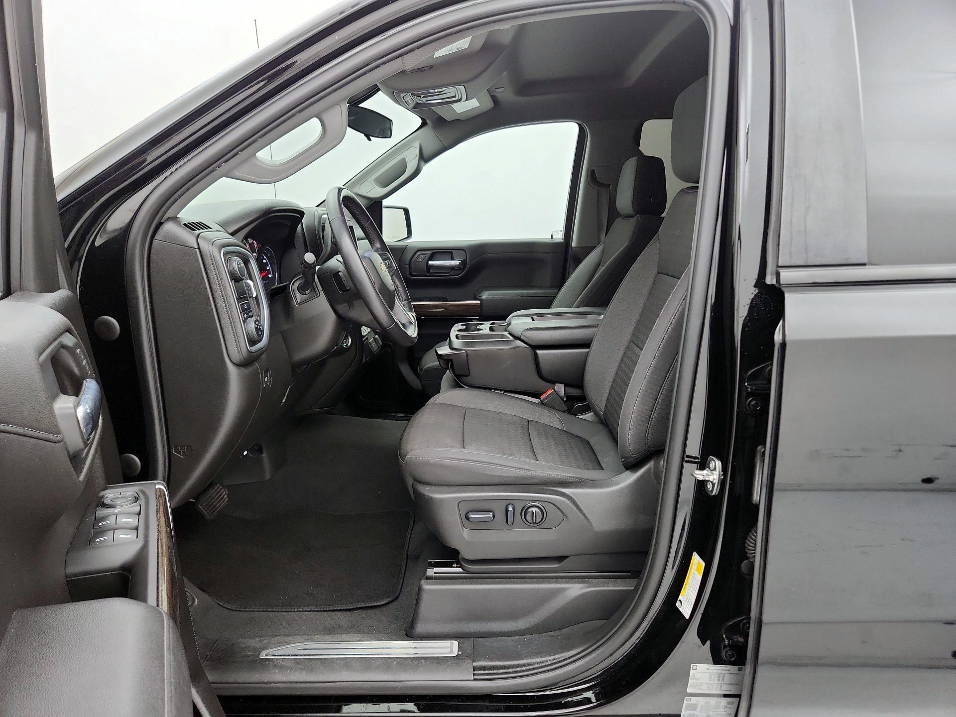 Thumbnail: 2022 Chevrolet Silverado 1500 - 11