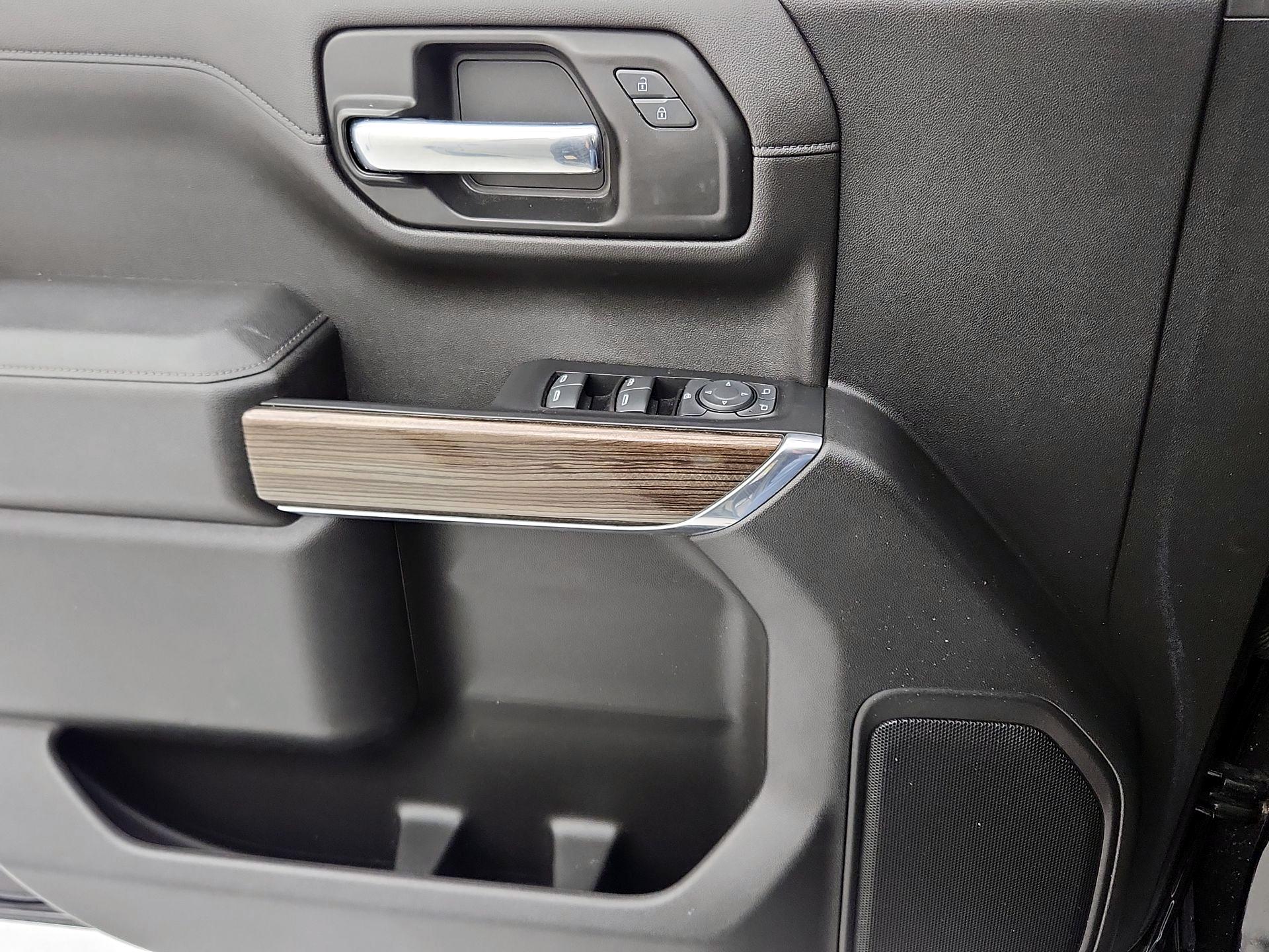 Thumbnail: 2022 Chevrolet Silverado 1500 - 12