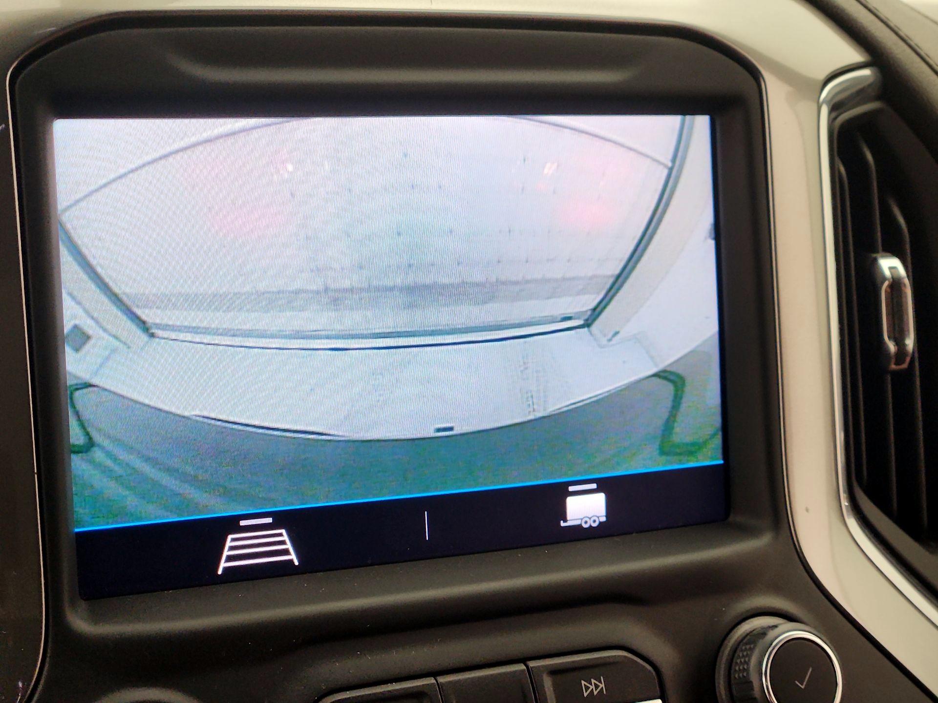 Thumbnail: 2022 Chevrolet Silverado 1500 - 14