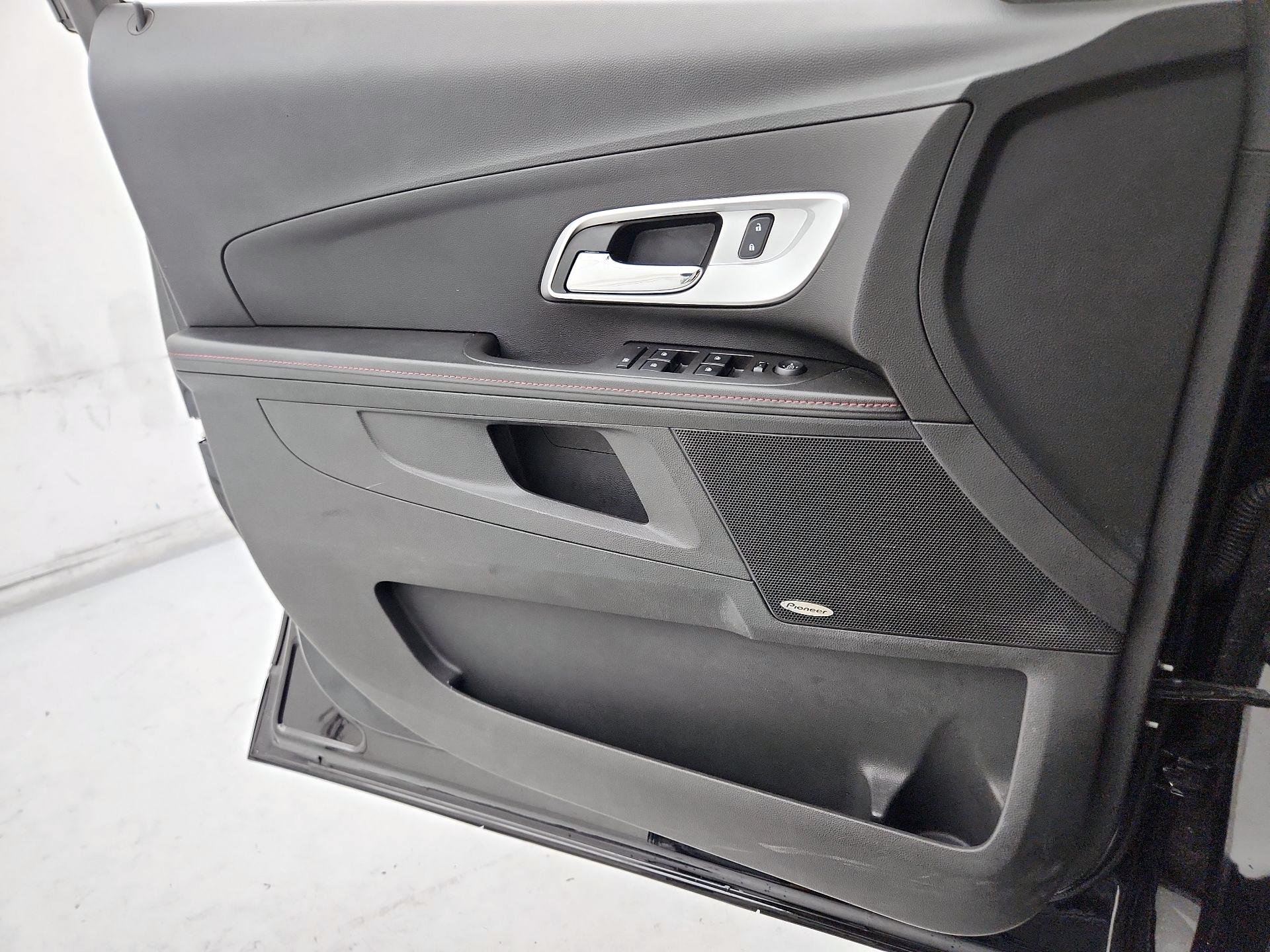 Thumbnail: 2014 Chevrolet Equinox - 12