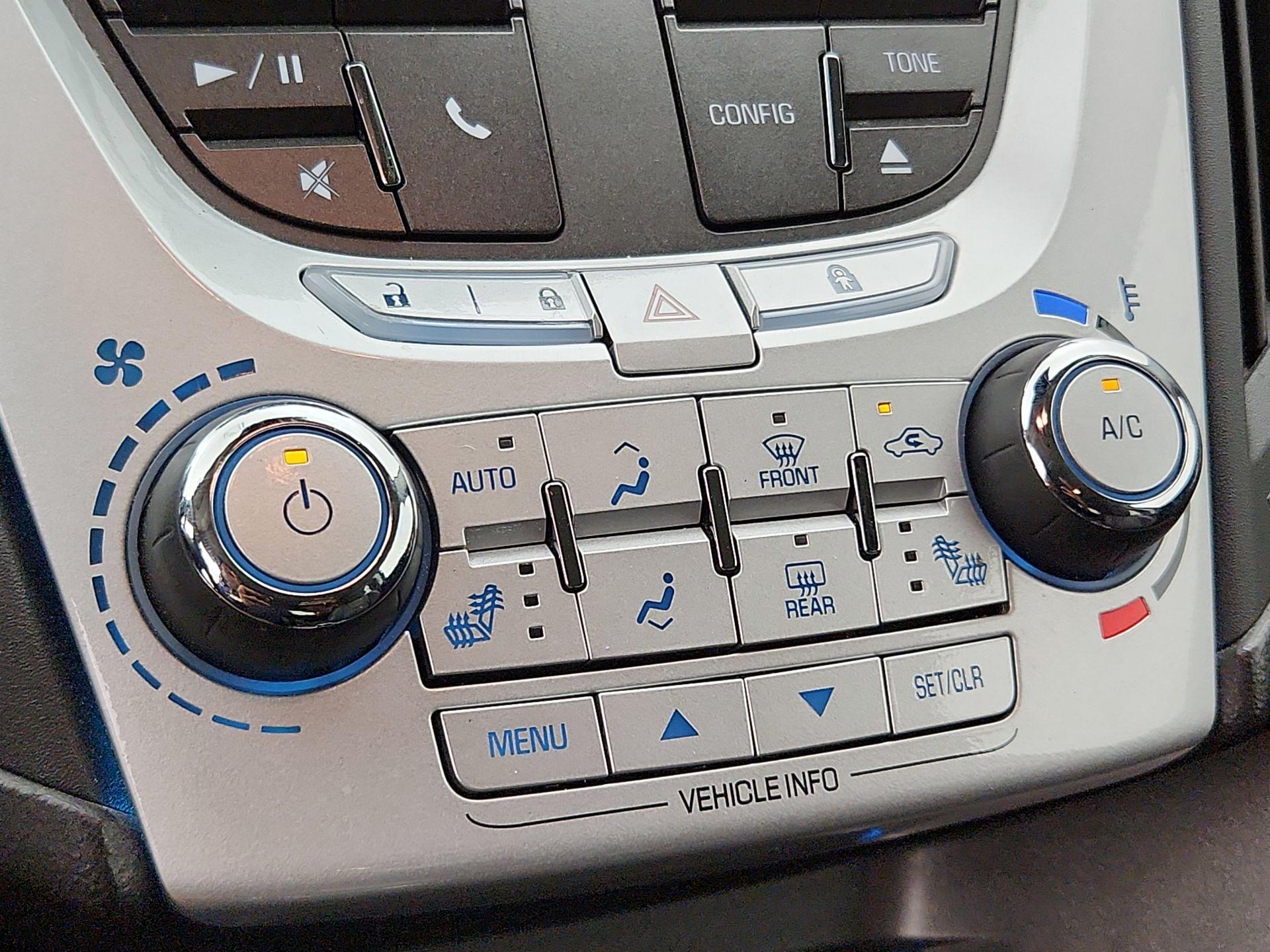 Thumbnail: 2014 Chevrolet Equinox - 15