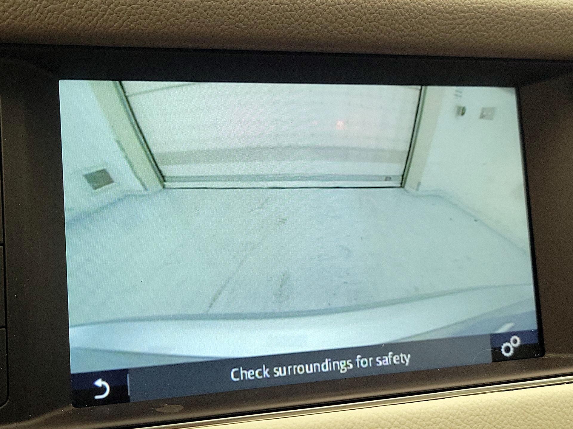 Thumbnail: 2017 Jaguar XF - 15