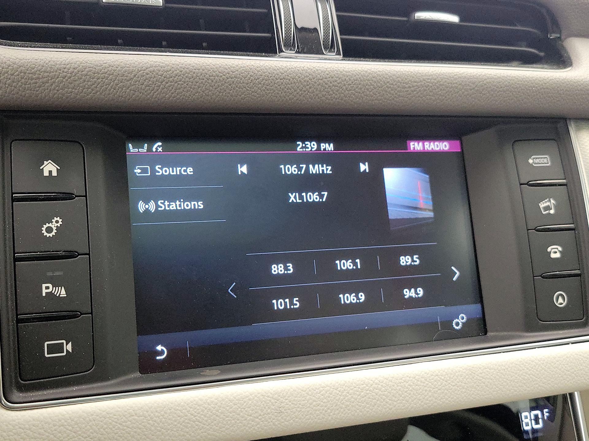 Thumbnail: 2017 Jaguar XF - 16