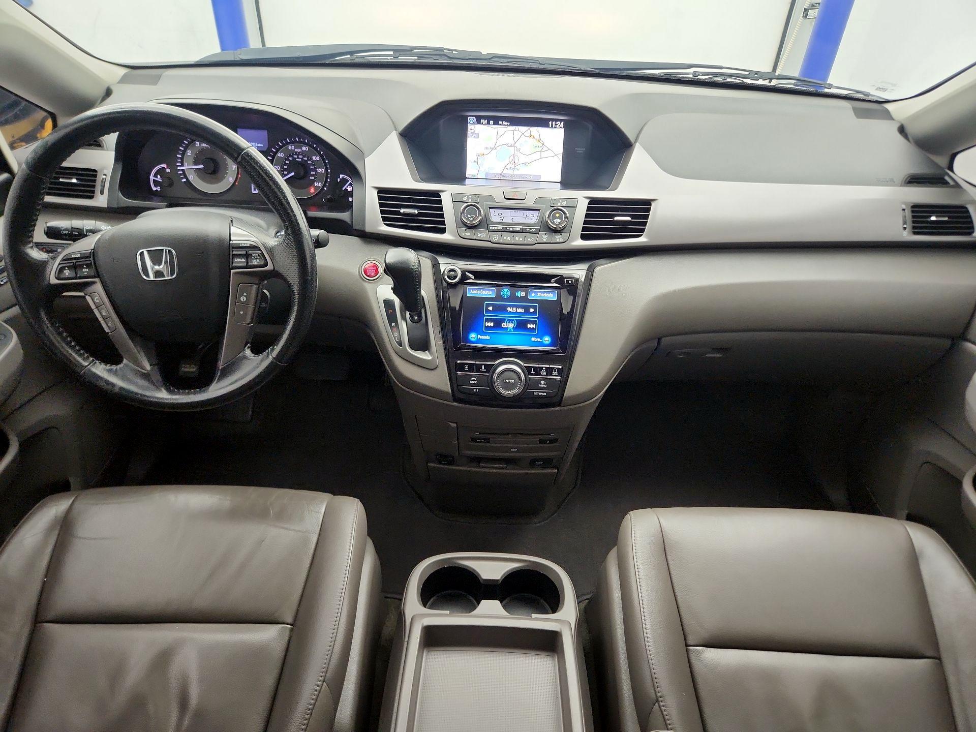 Thumbnail: 2015 Honda Odyssey - 9