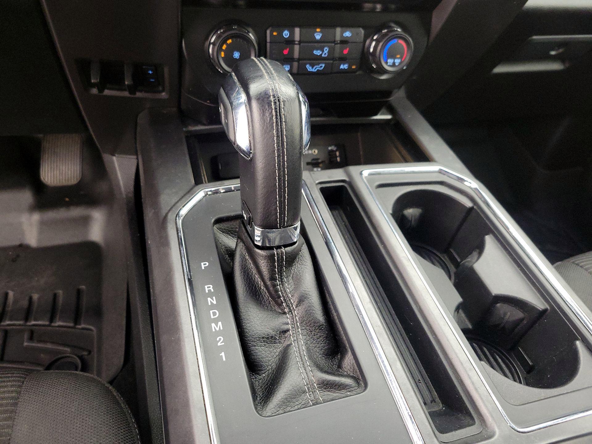 Thumbnail: 2015 Ford F-150 - 17