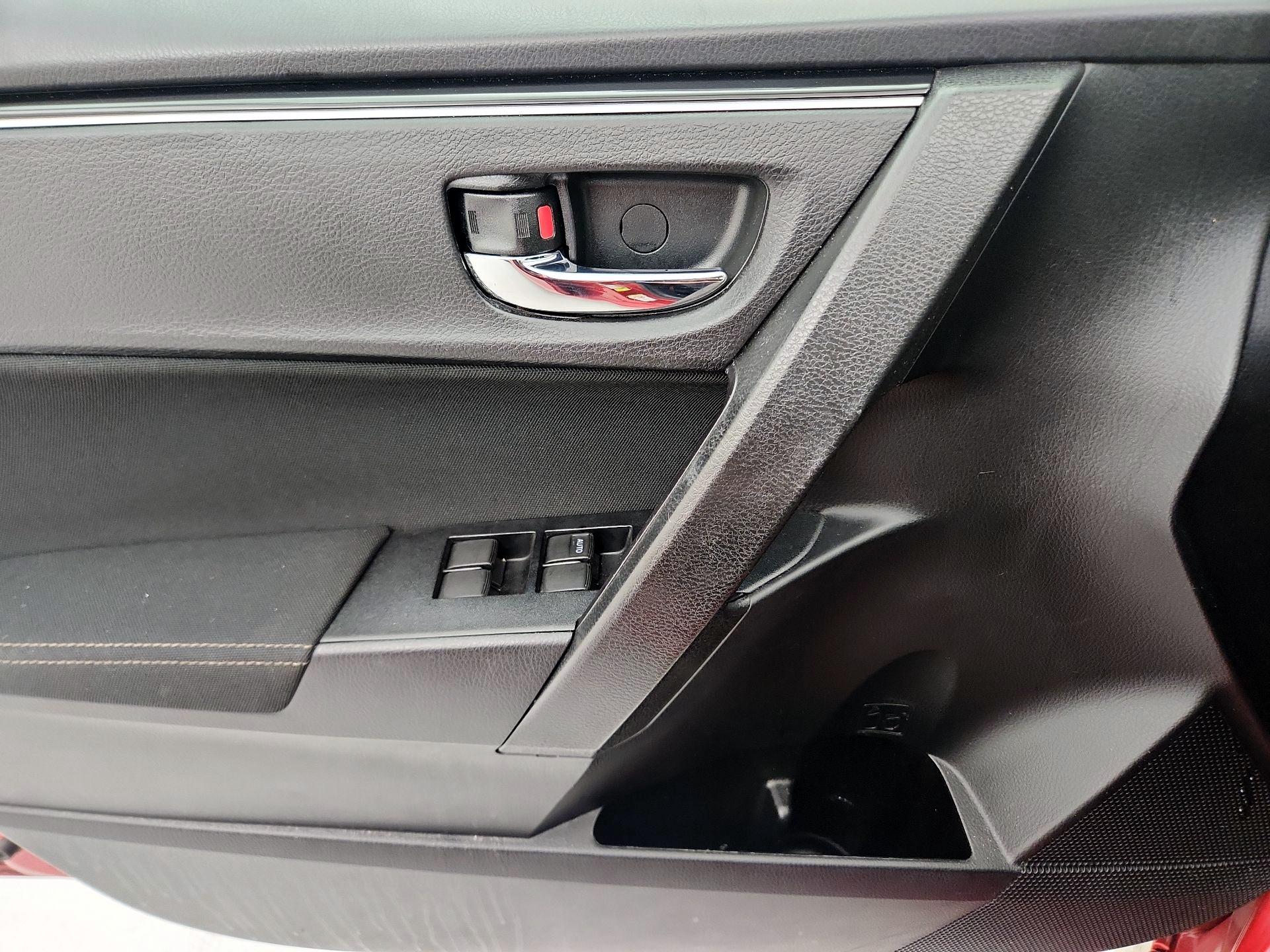 Thumbnail: 2019 Toyota Corolla - 12