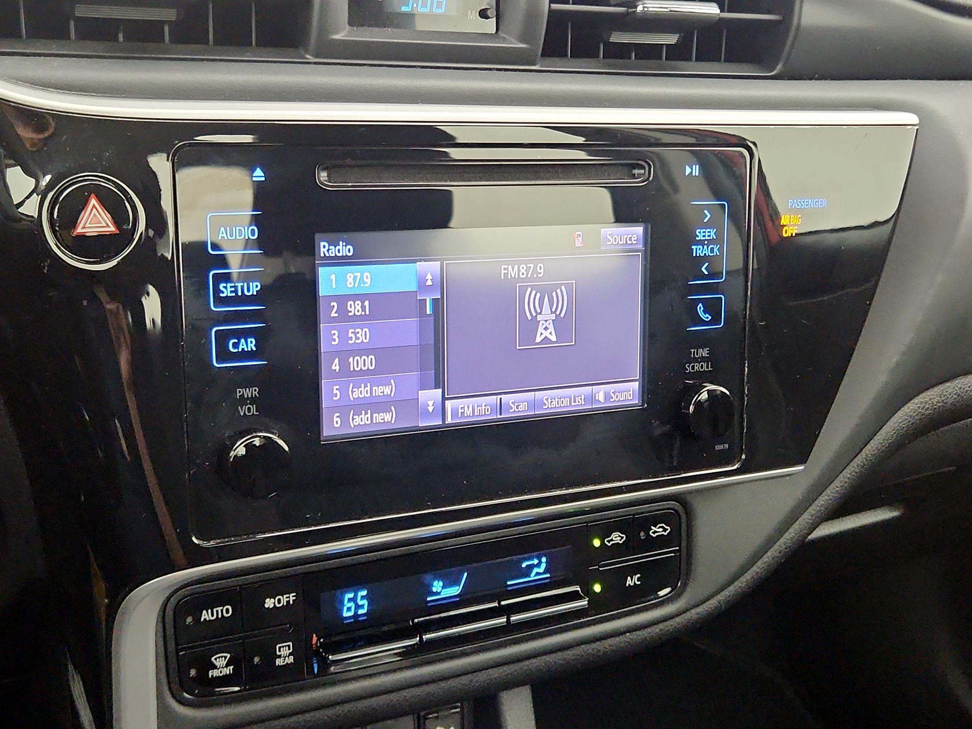 Thumbnail: 2019 Toyota Corolla - 15