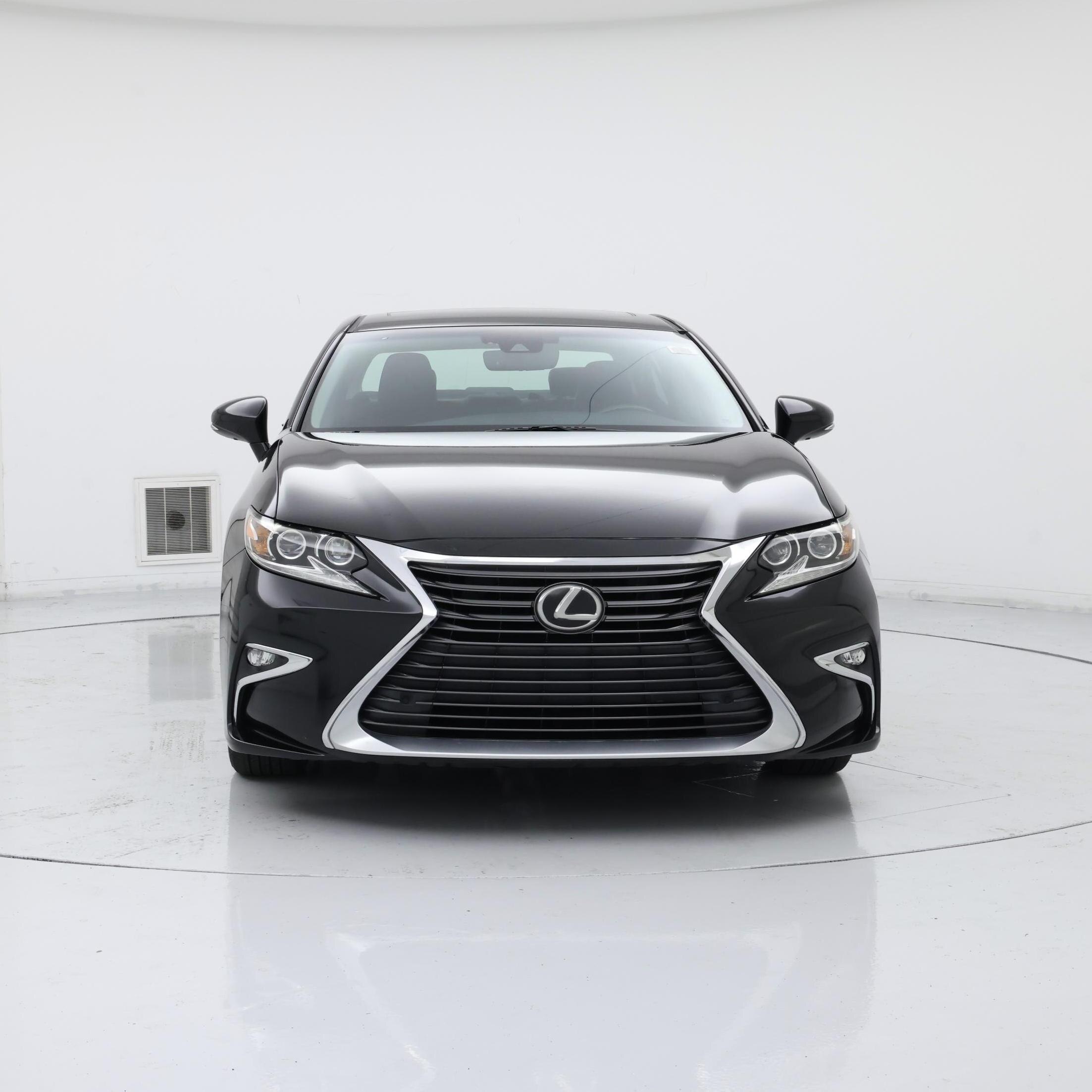 Thumbnail: 2016 Lexus ES - 5