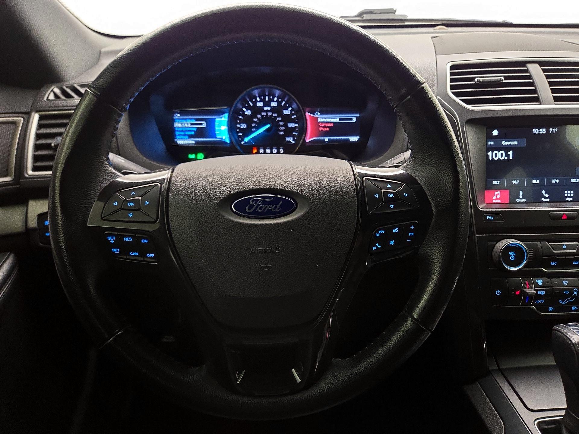 Thumbnail: 2017 Ford Explorer - 10