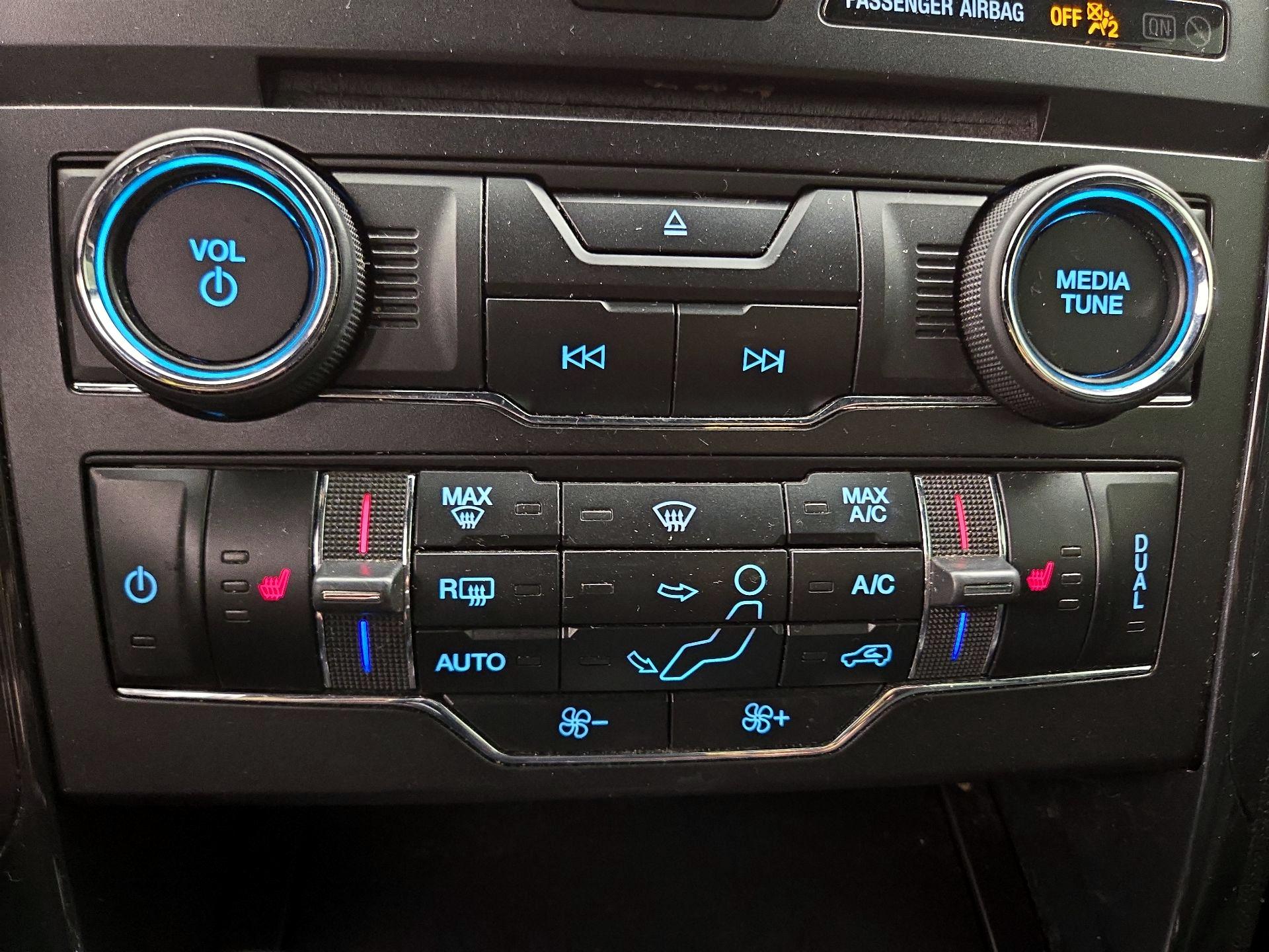 Thumbnail: 2017 Ford Explorer - 16