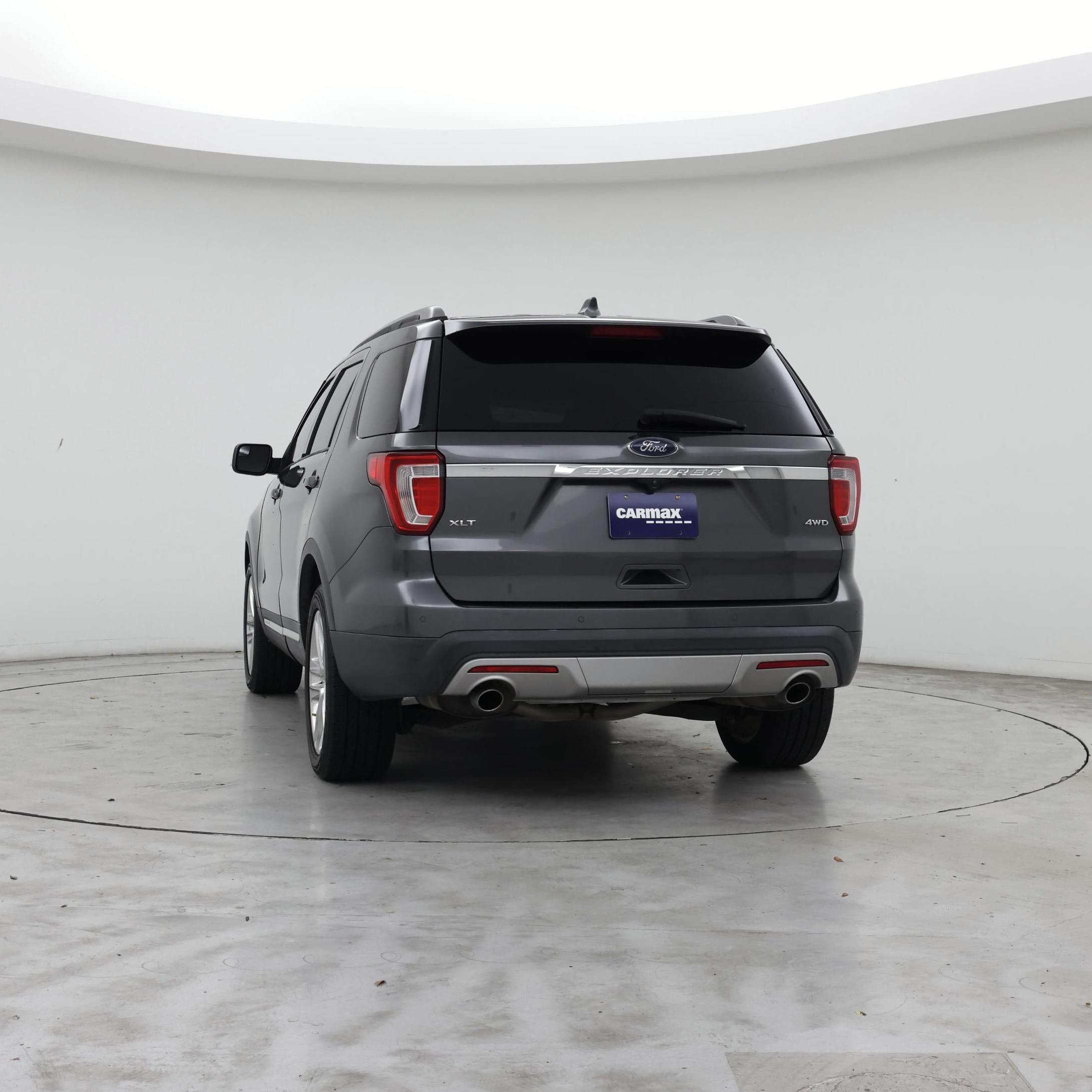 Thumbnail: 2017 Ford Explorer - 6