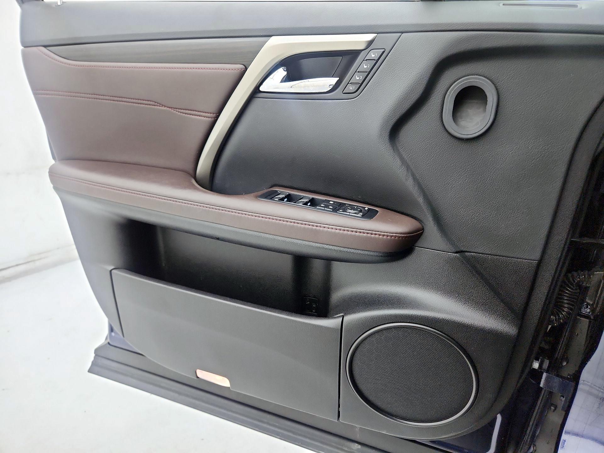 Thumbnail: 2017 Lexus RX - 12