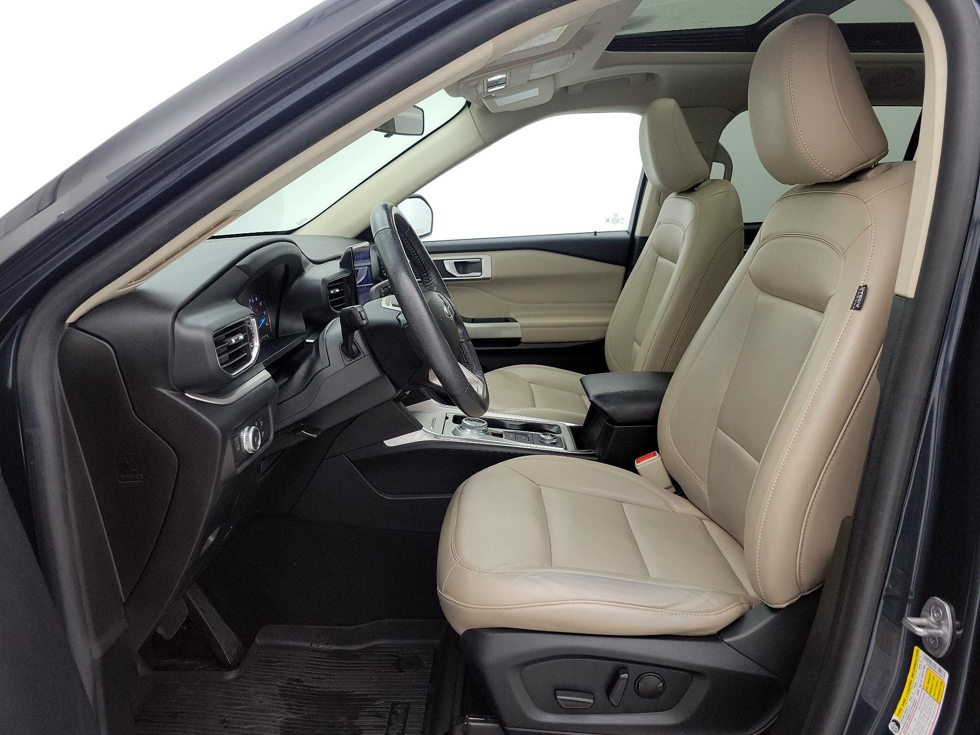 Thumbnail: 2022 Ford Explorer - 11