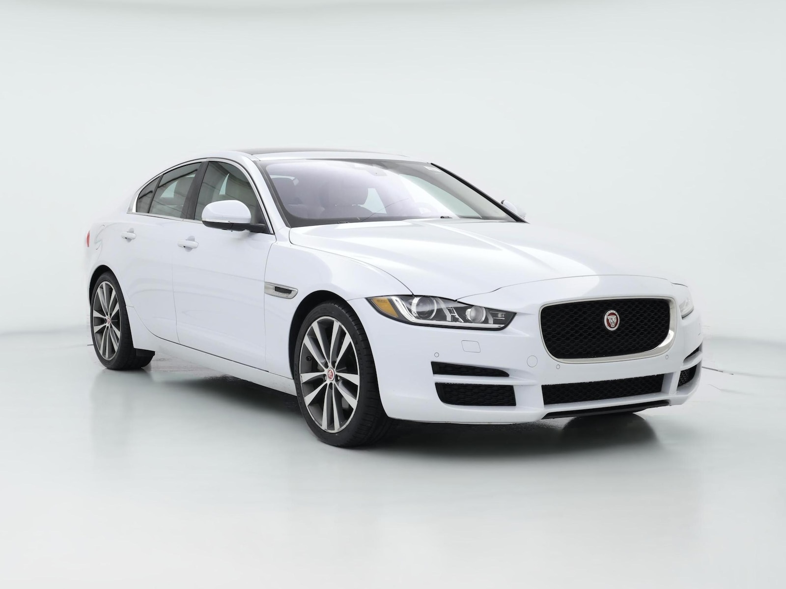 2017 Jaguar XE Prestige