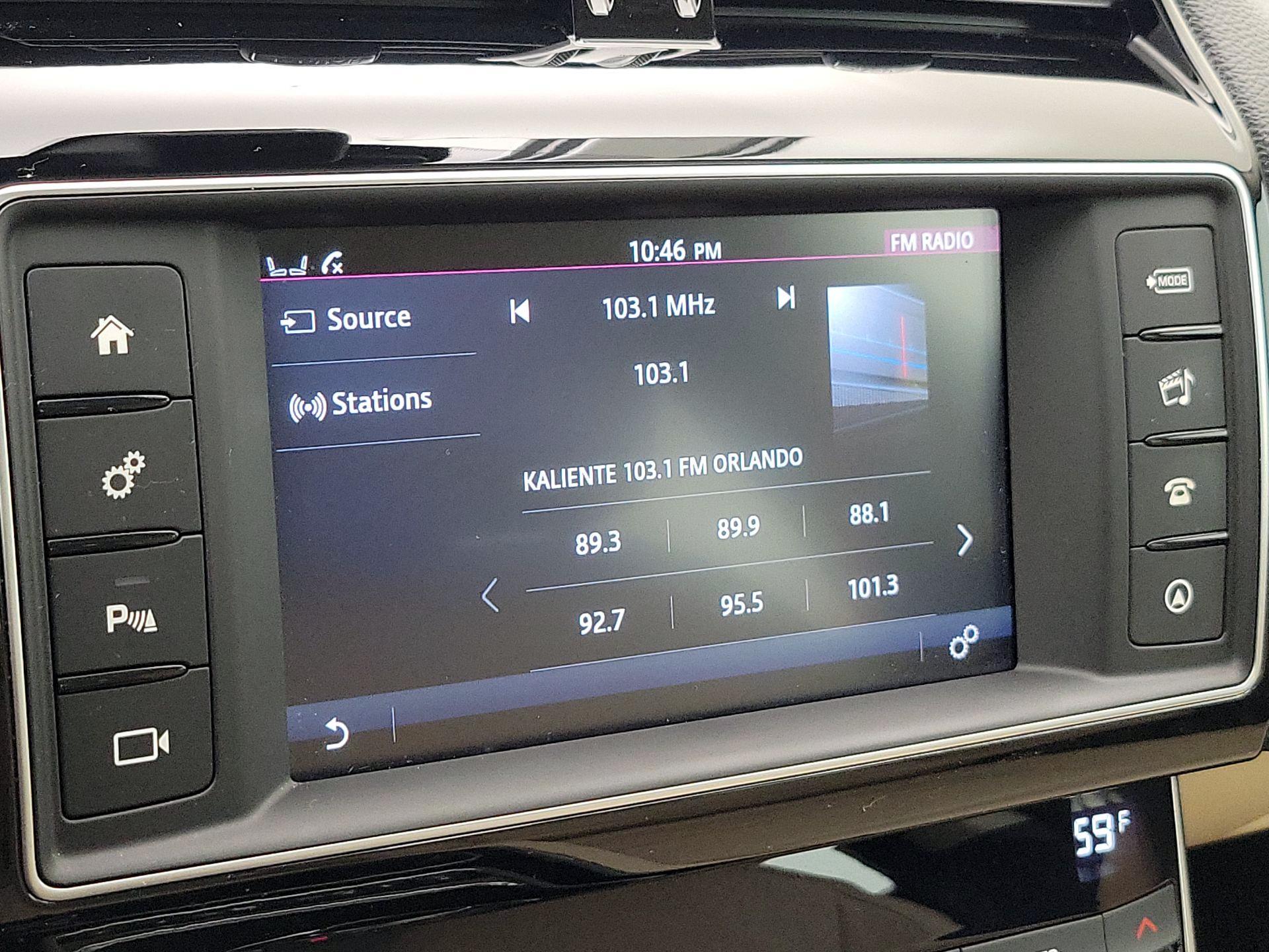 Thumbnail: 2017 Jaguar XE - 16