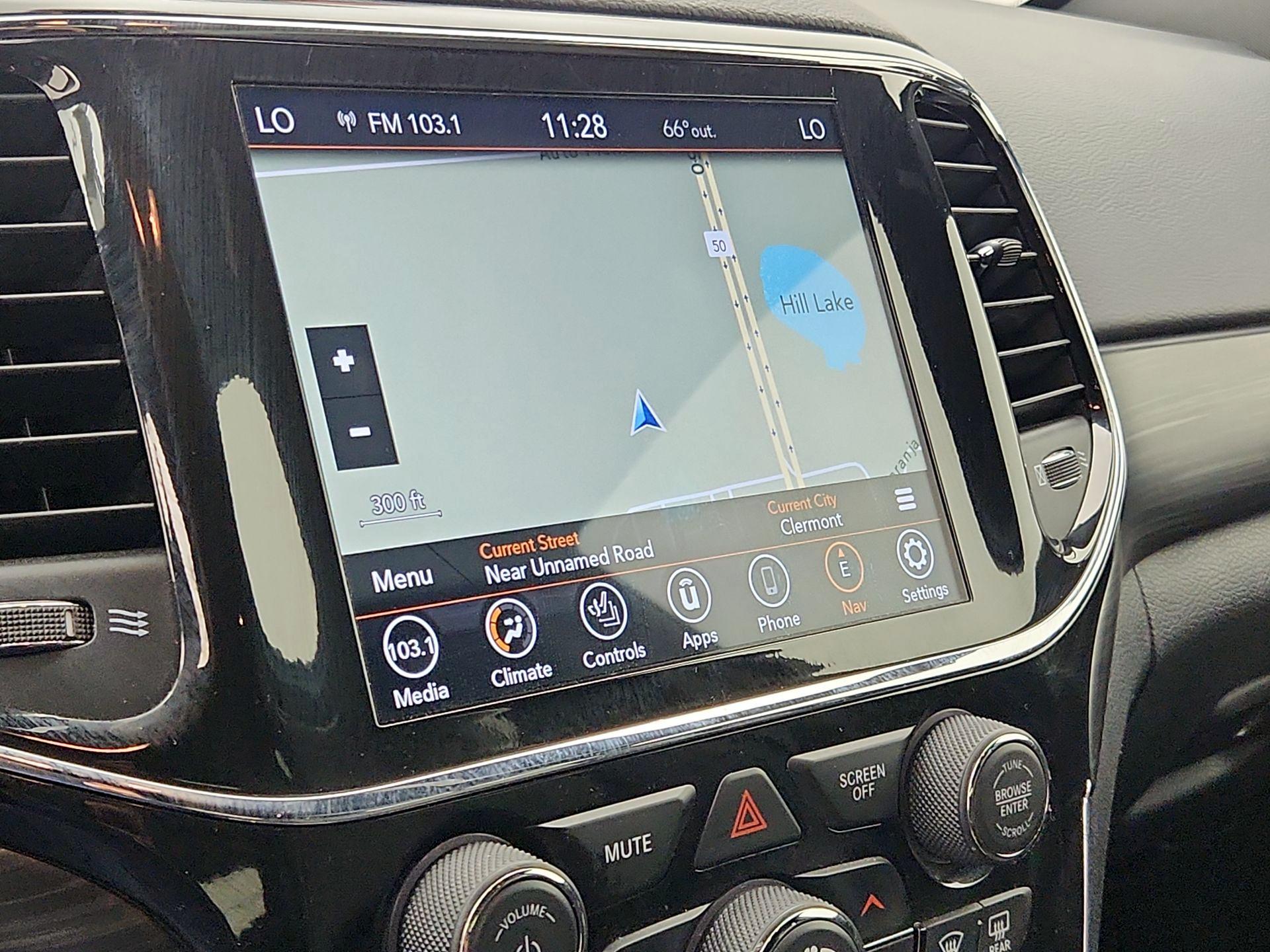 Thumbnail: 2021 Jeep Grand Cherokee - 14