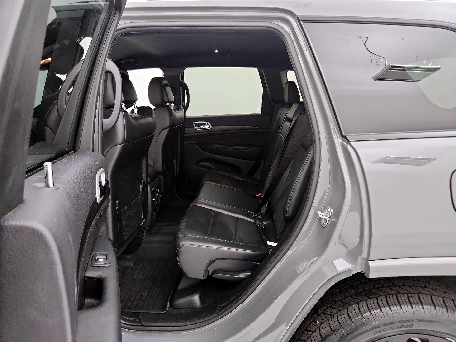 Thumbnail: 2021 Jeep Grand Cherokee - 20