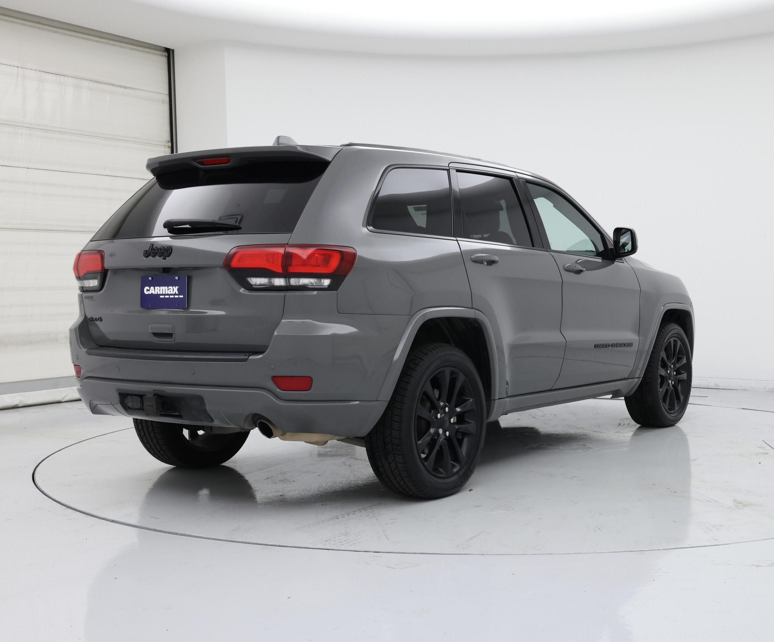 Thumbnail: 2021 Jeep Grand Cherokee - 8