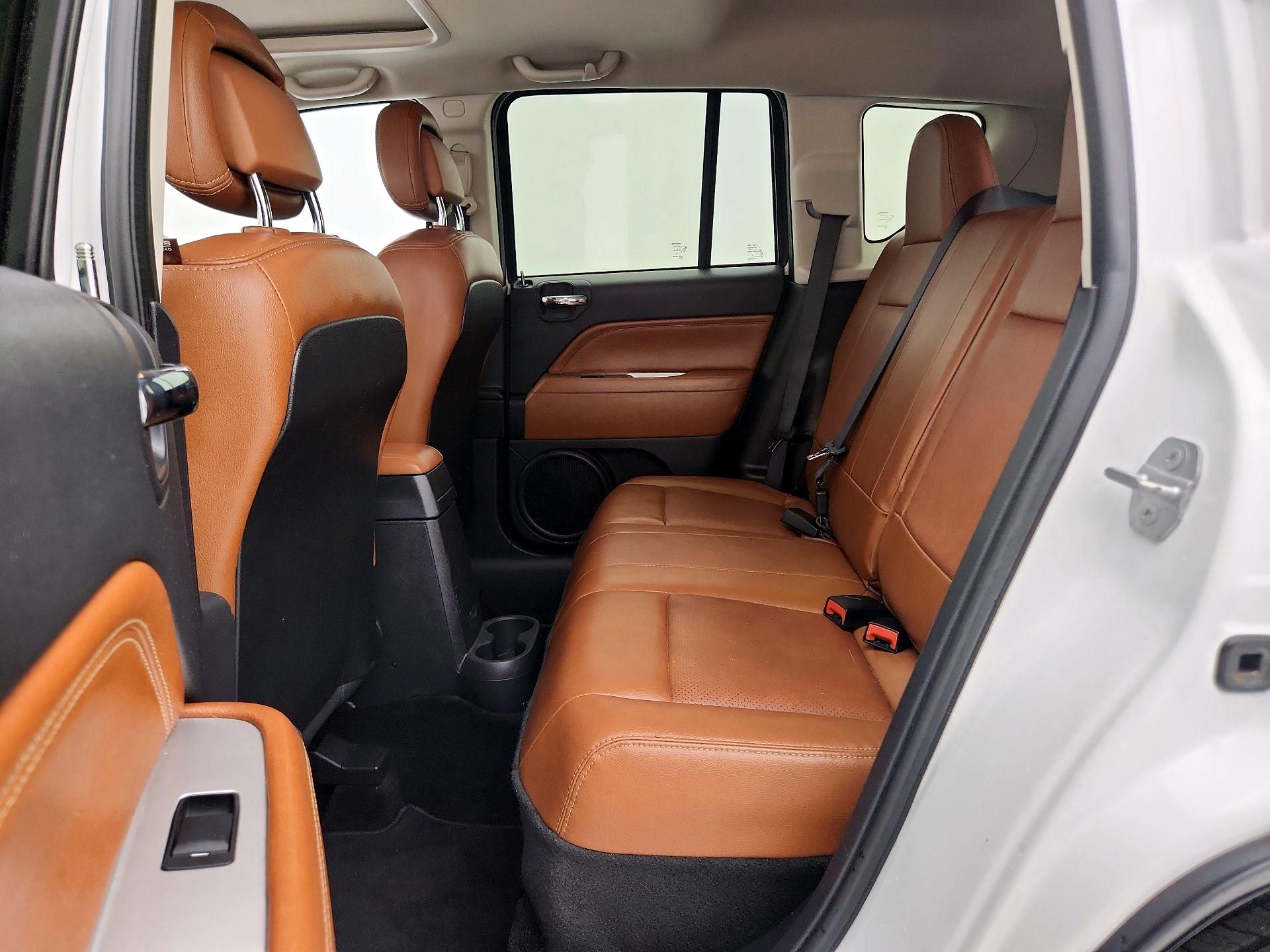 Thumbnail: 2016 Jeep Compass - 19