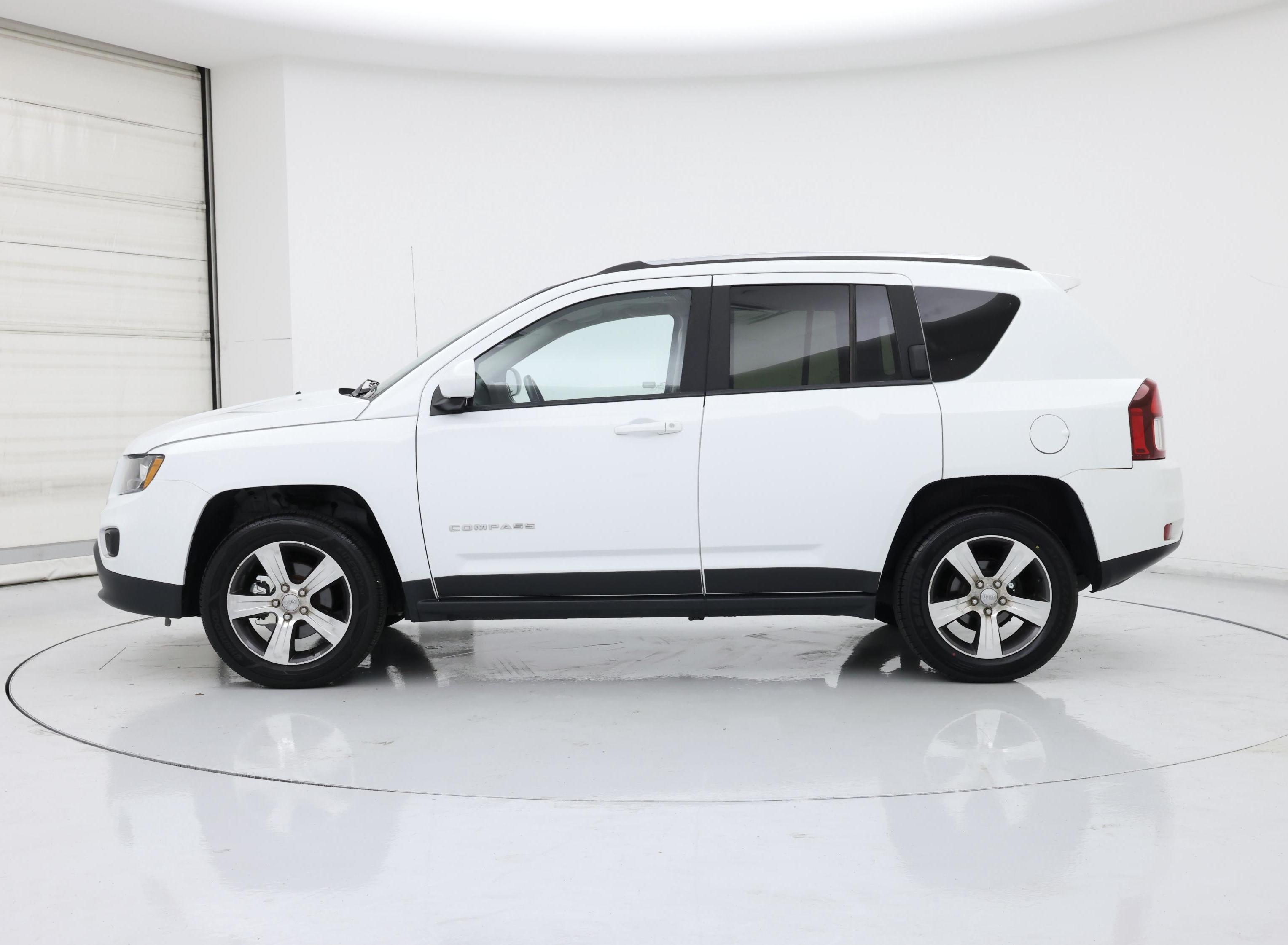 Thumbnail: 2016 Jeep Compass - 3