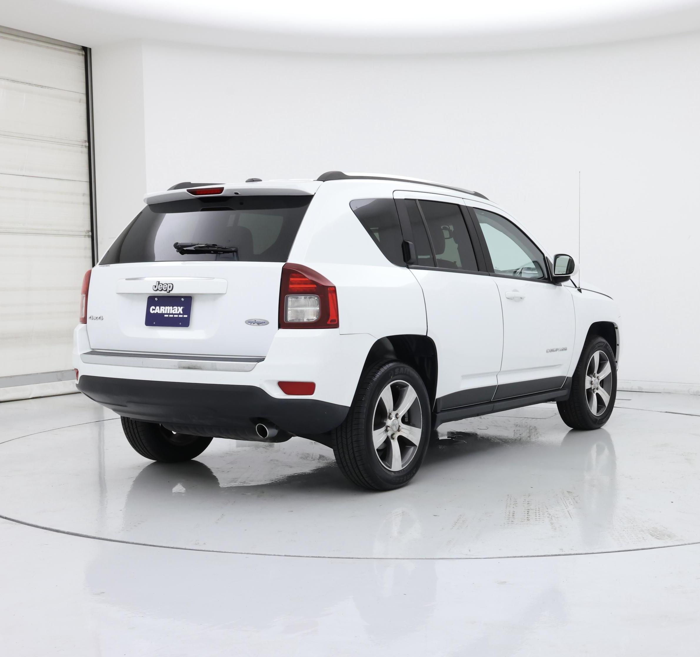 Thumbnail: 2016 Jeep Compass - 8