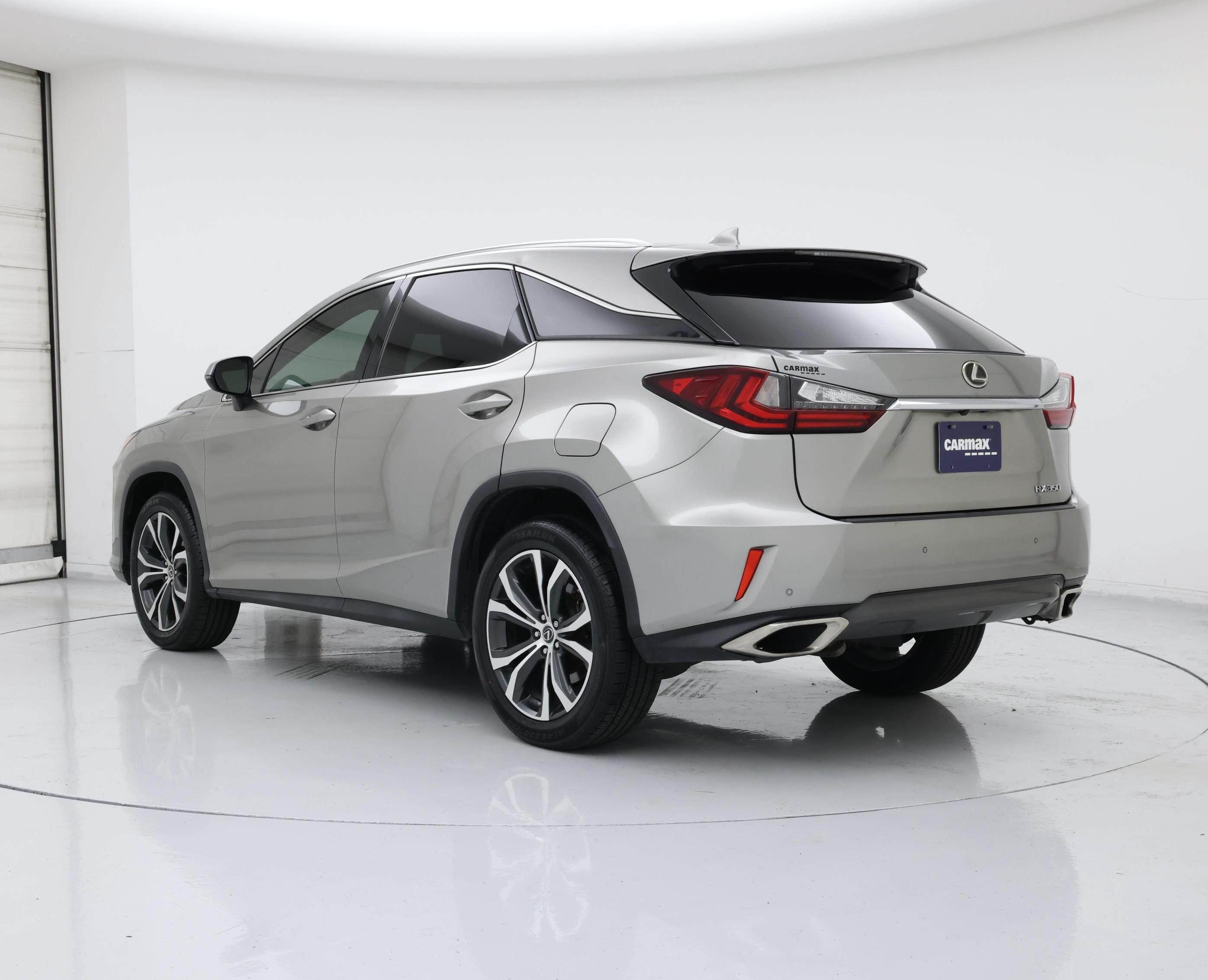 Thumbnail: 2018 Lexus RX - 2