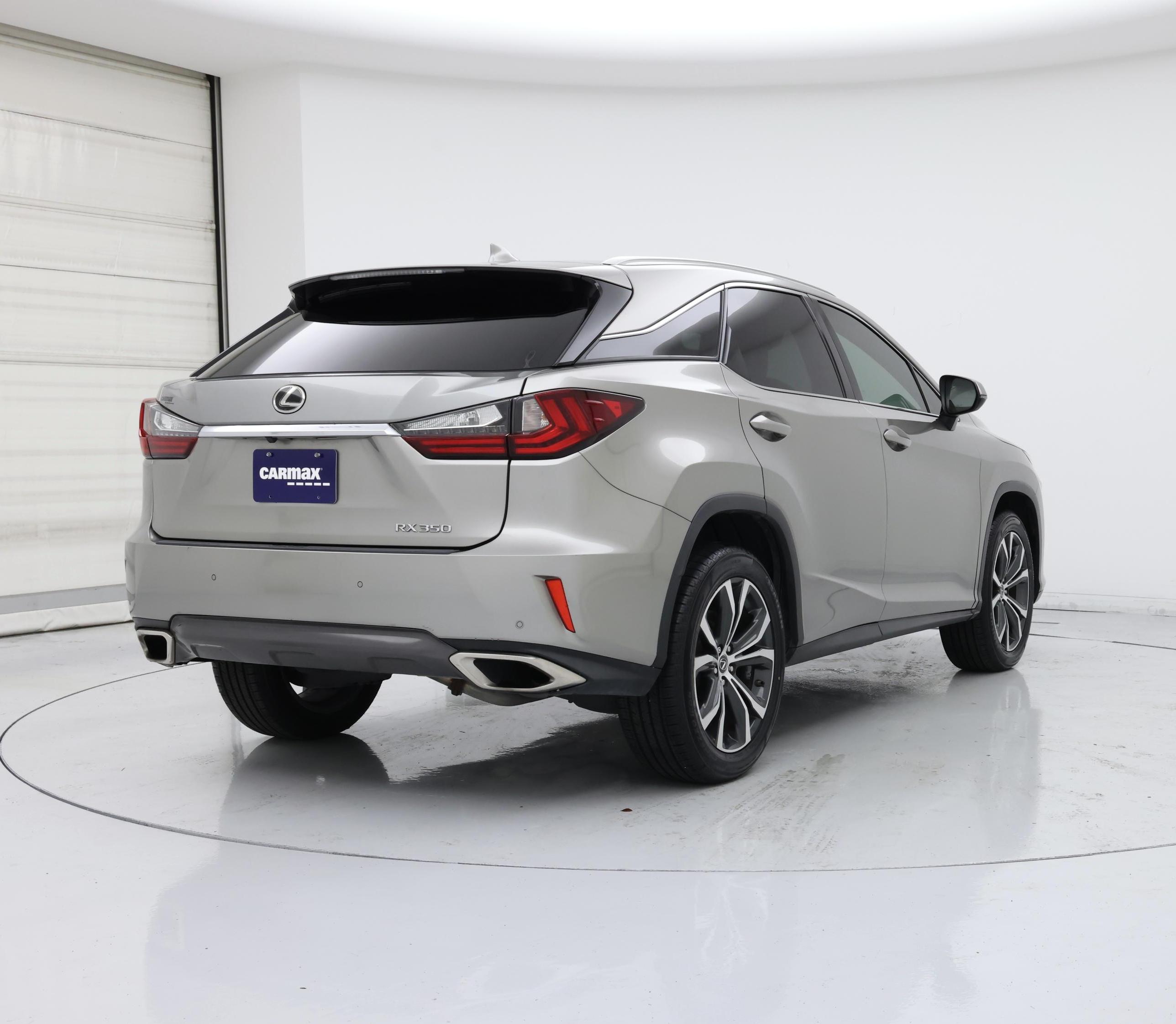 Thumbnail: 2018 Lexus RX - 8