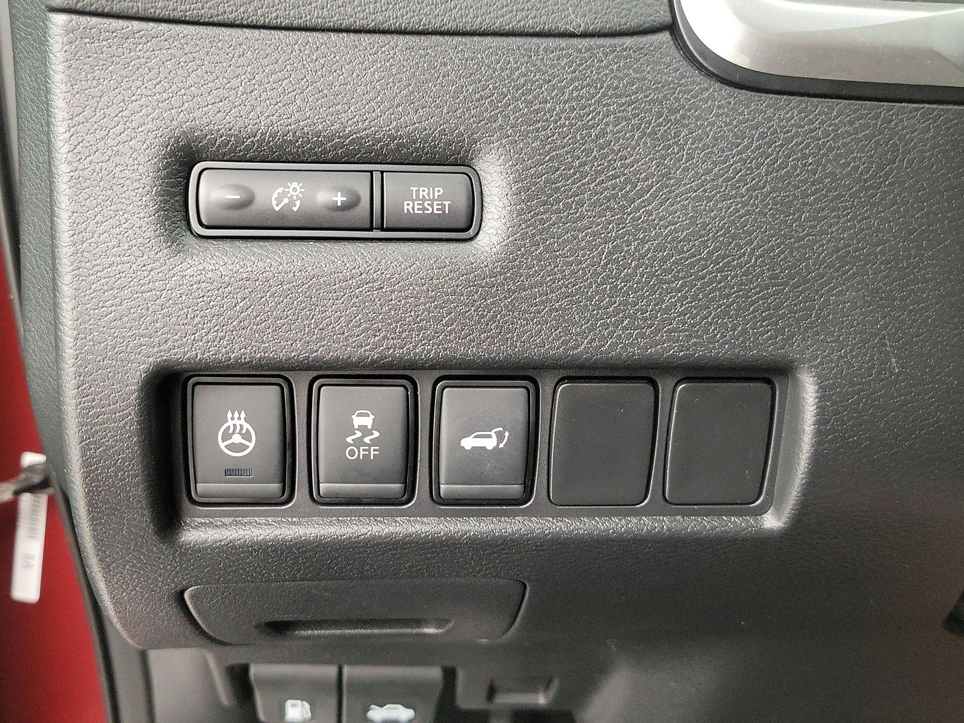 Thumbnail: 2018 Nissan Murano - 13