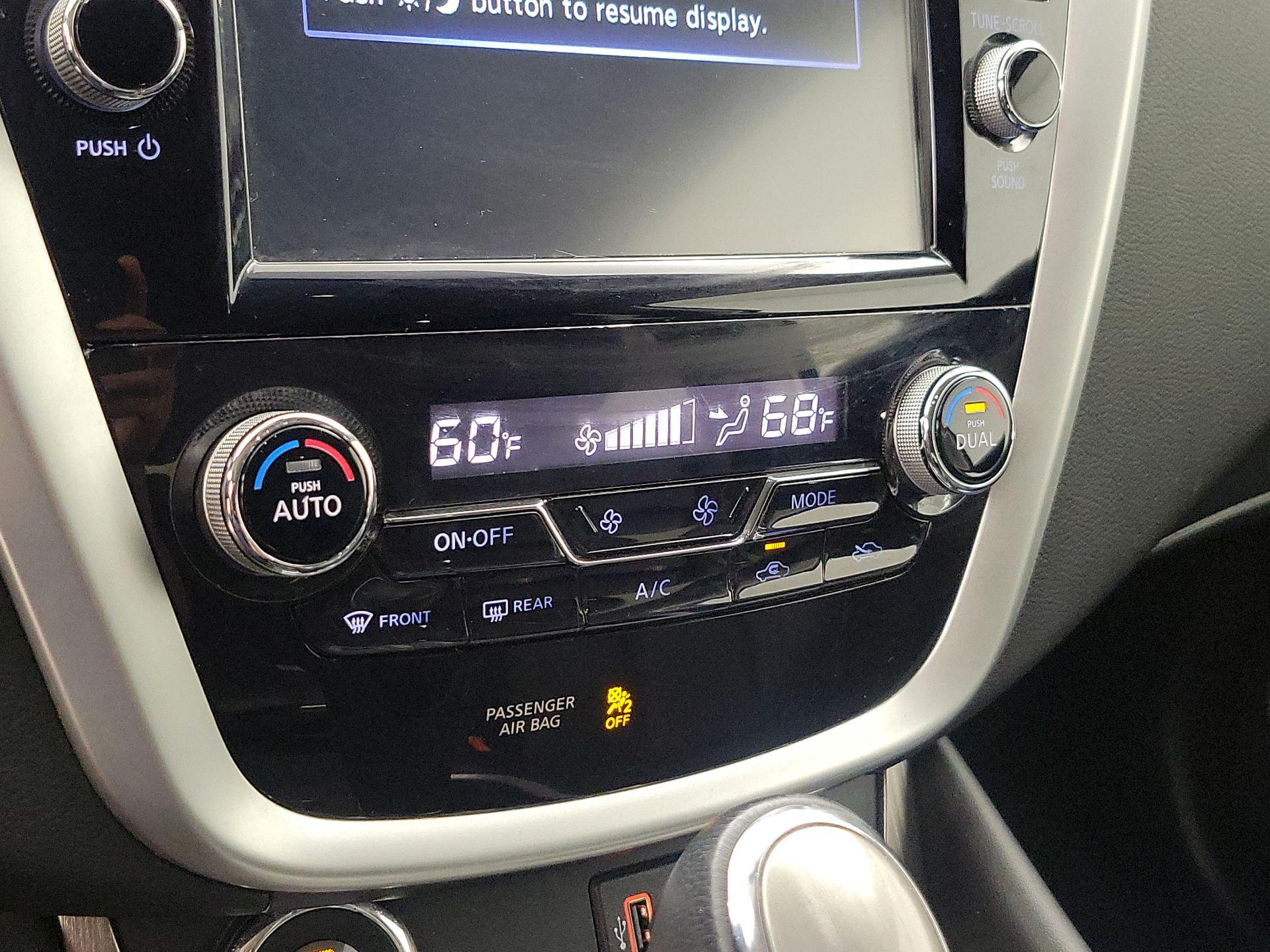 Thumbnail: 2018 Nissan Murano - 17