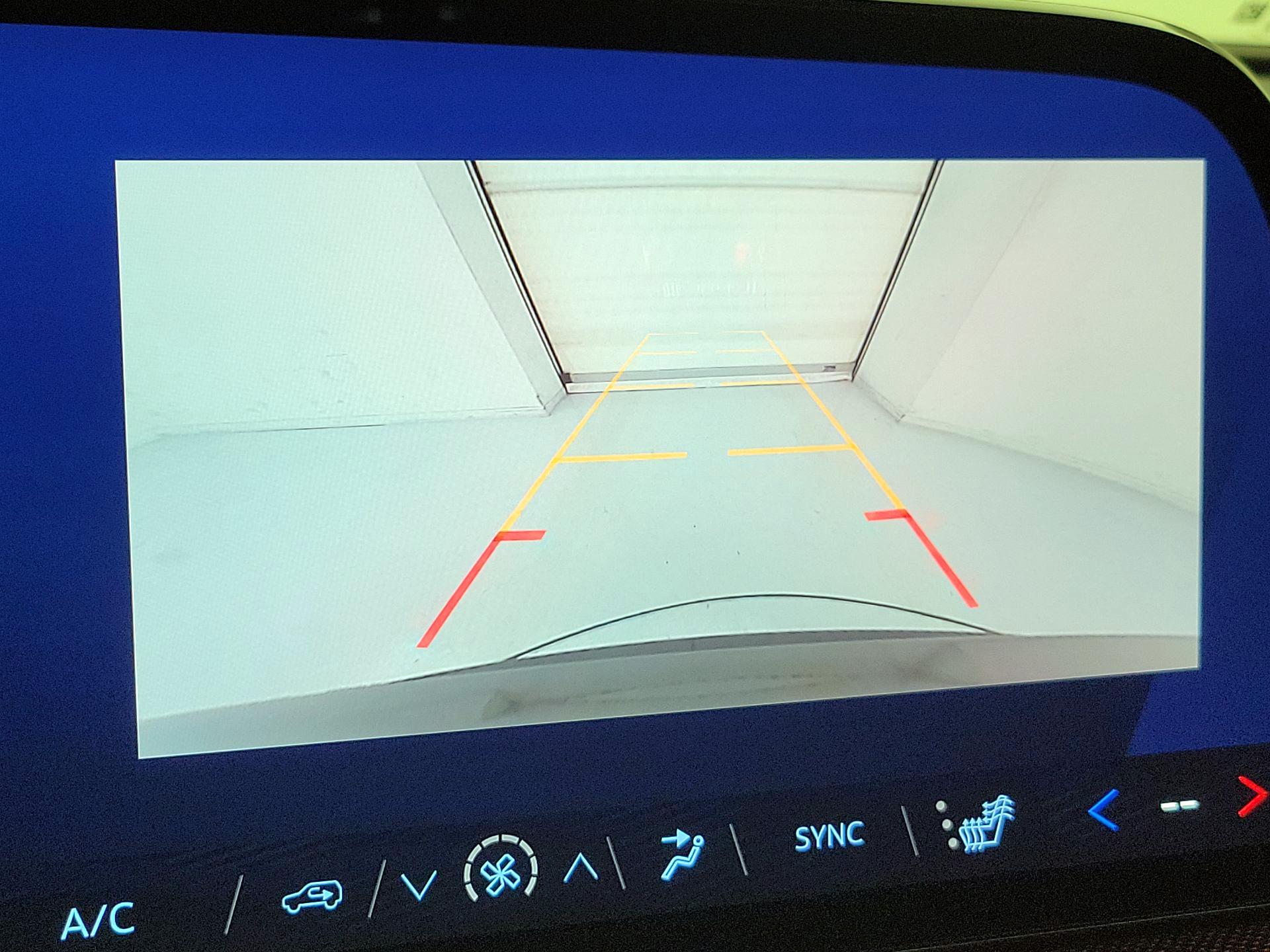 Thumbnail: 2025 Chevrolet Traverse - 15