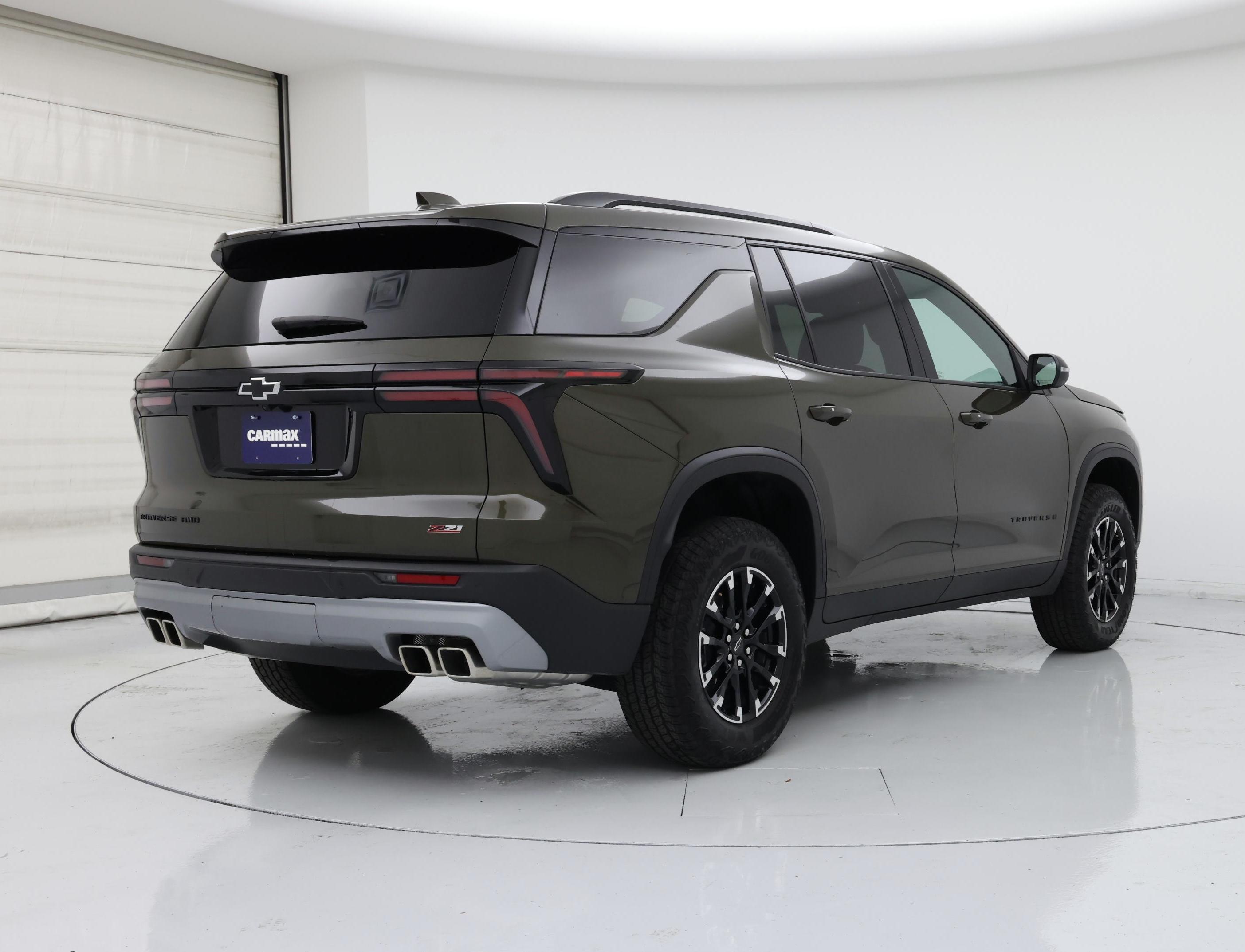 Thumbnail: 2025 Chevrolet Traverse - 8