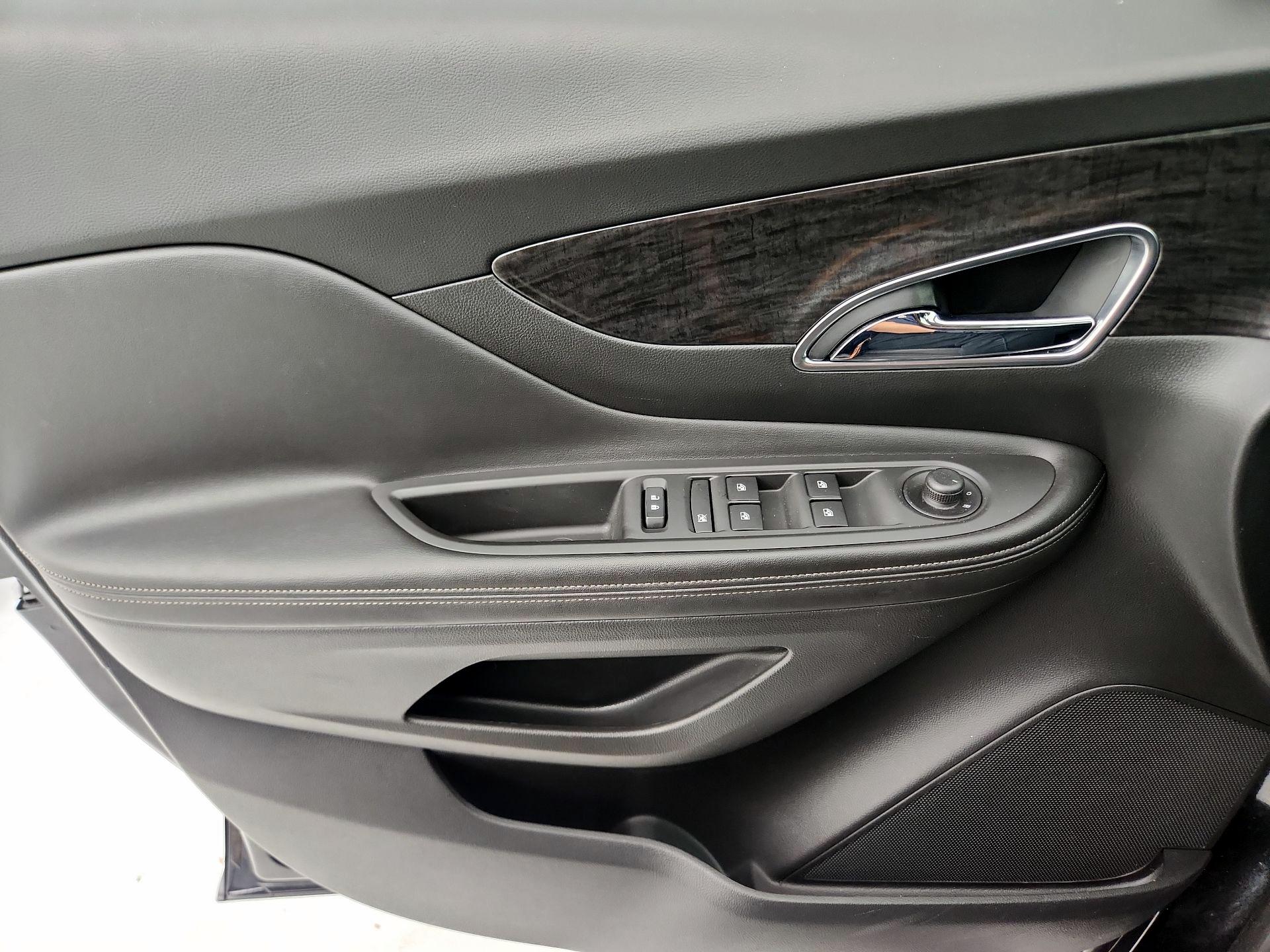 Thumbnail: 2016 Buick Encore - 12