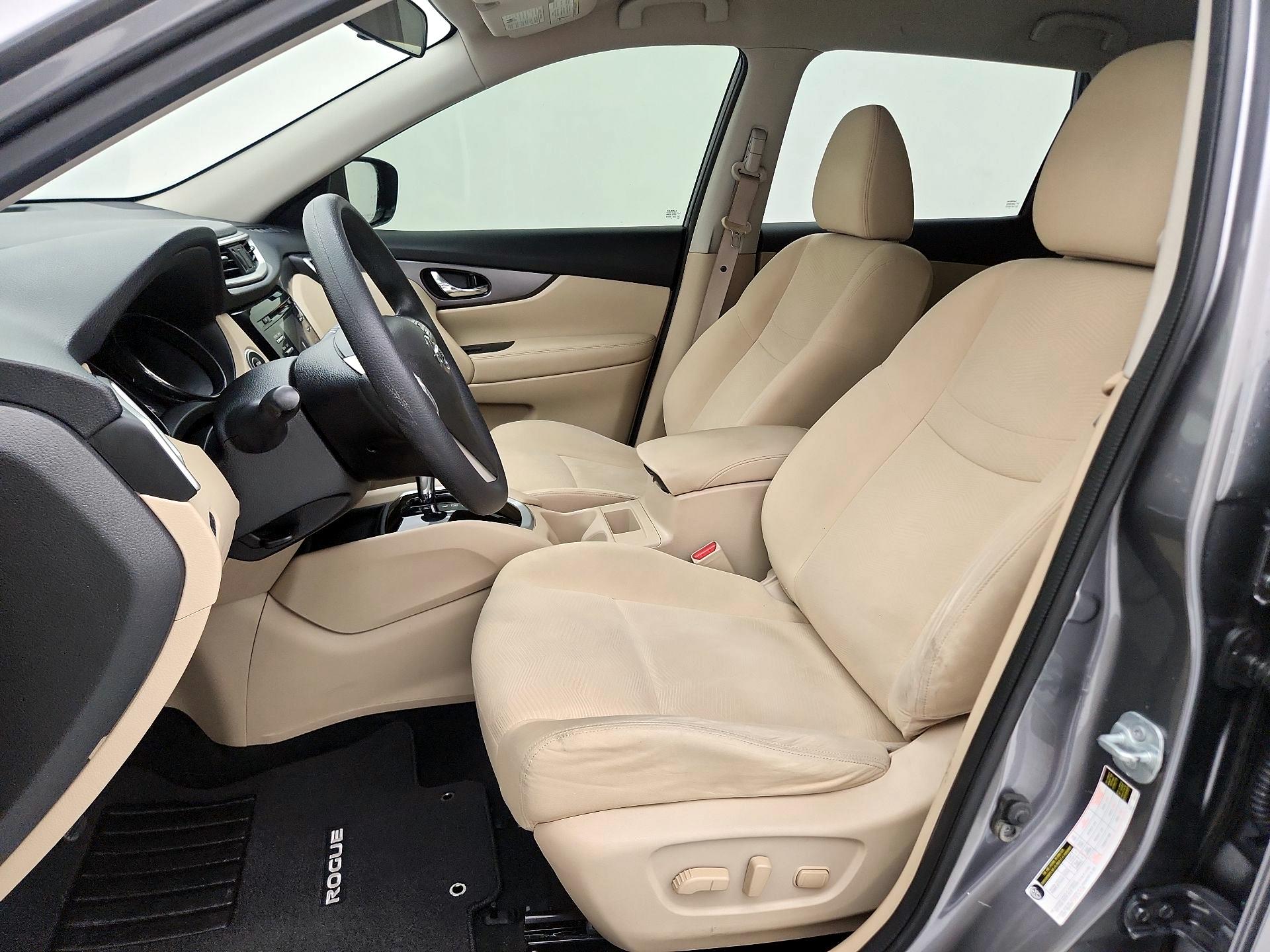 Thumbnail: 2016 Nissan Rogue - 11