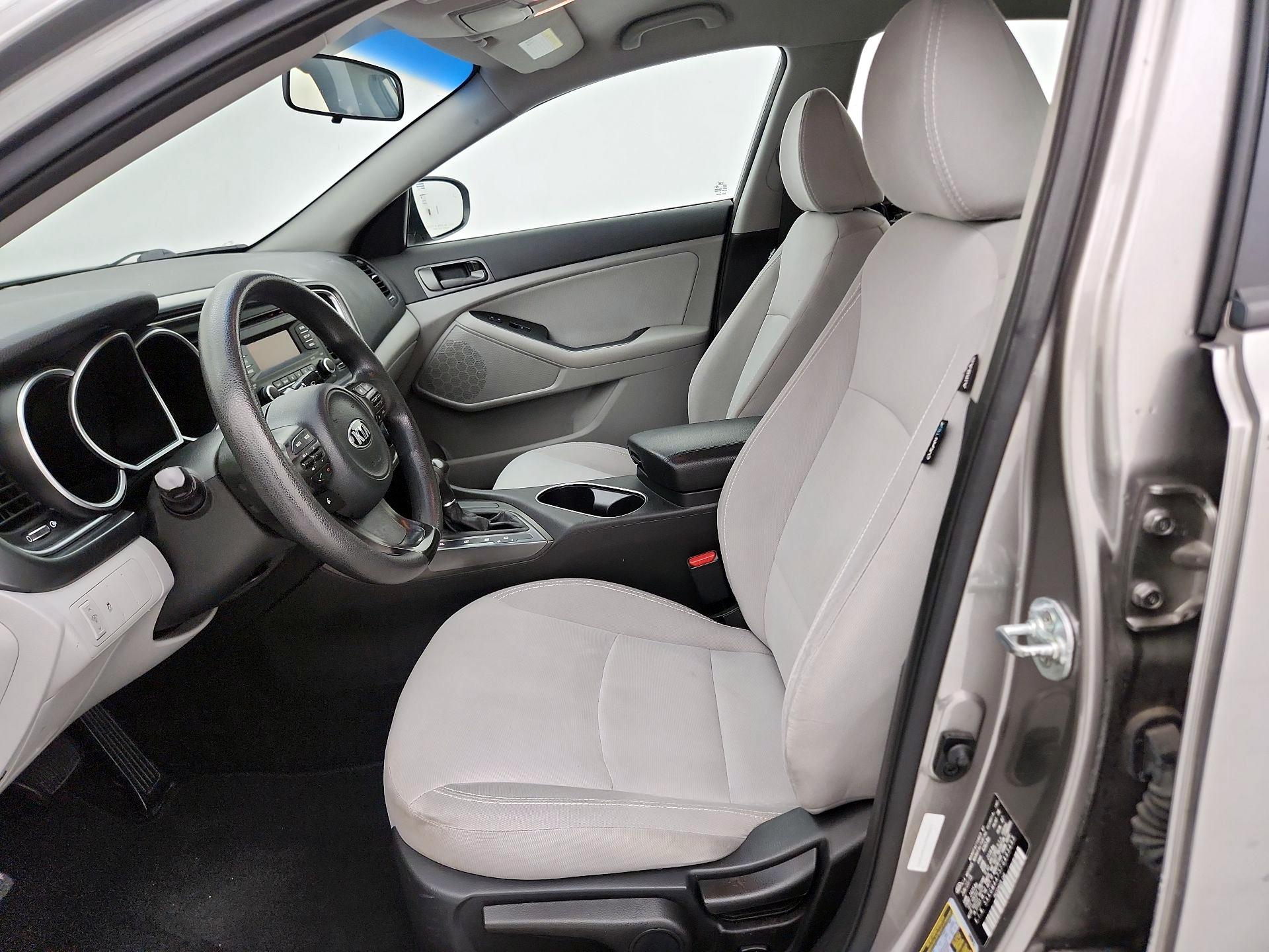 Thumbnail: 2015 Kia Optima - 11