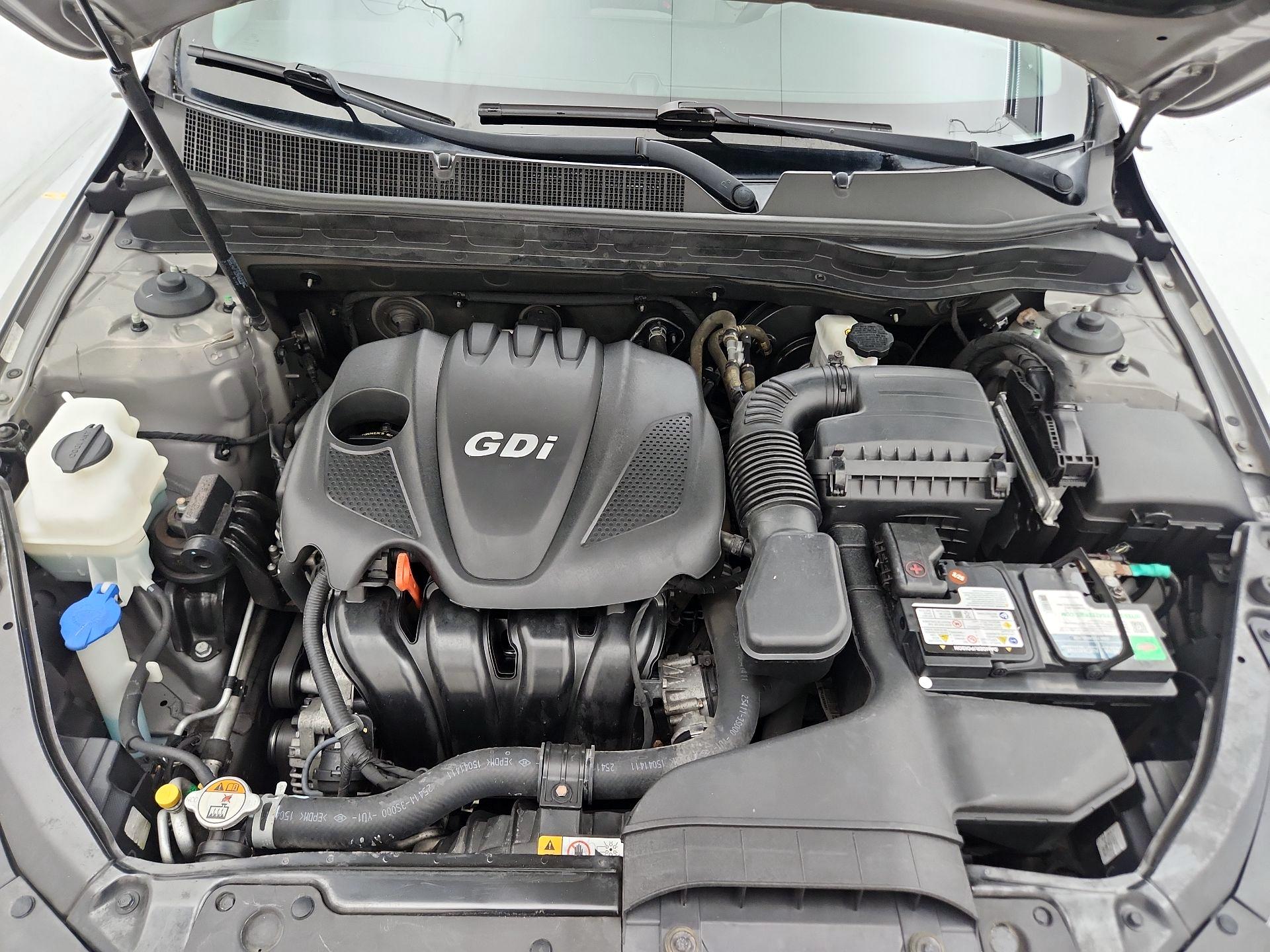 Thumbnail: 2015 Kia Optima - 19