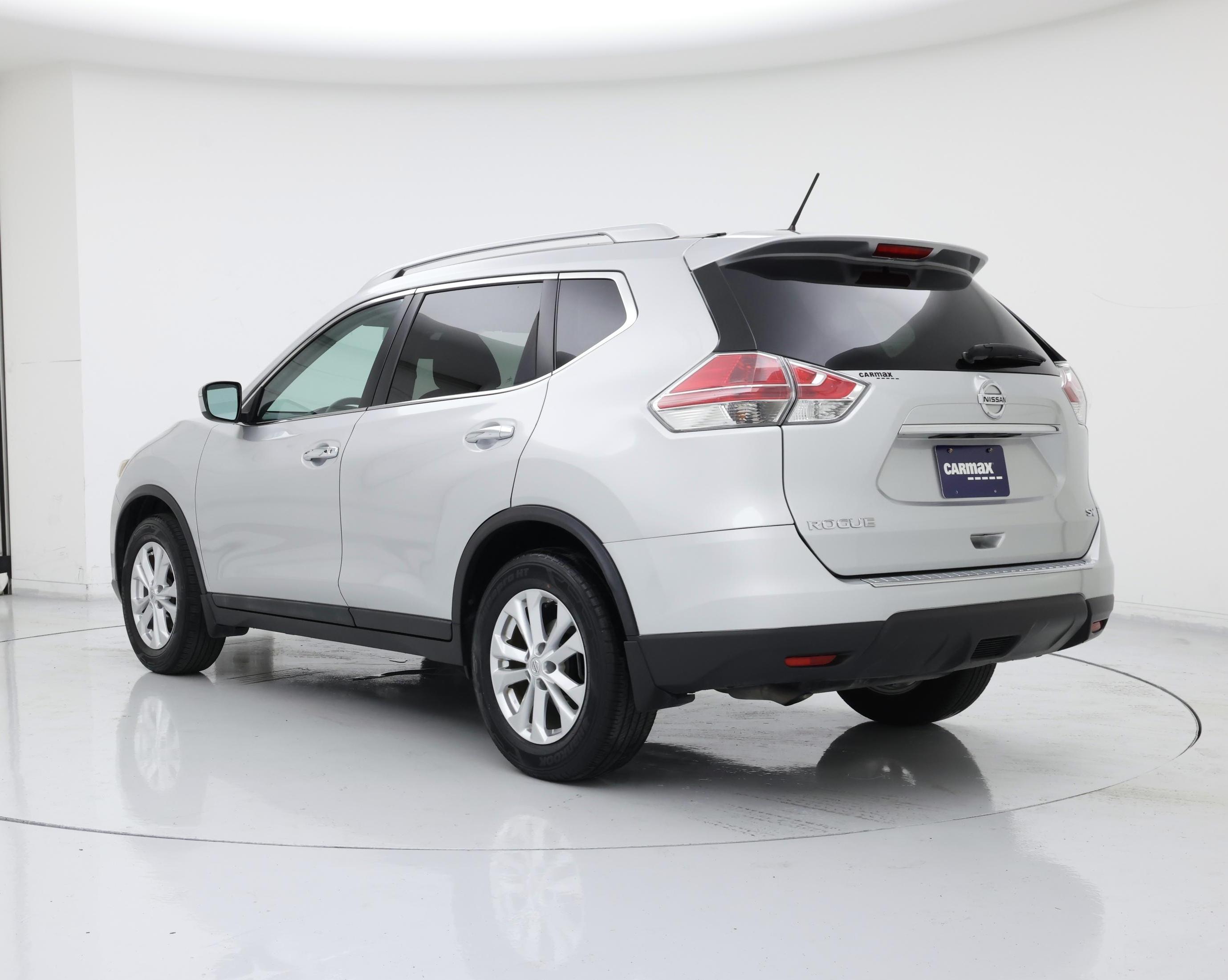 Thumbnail: 2016 Nissan Rogue - 2