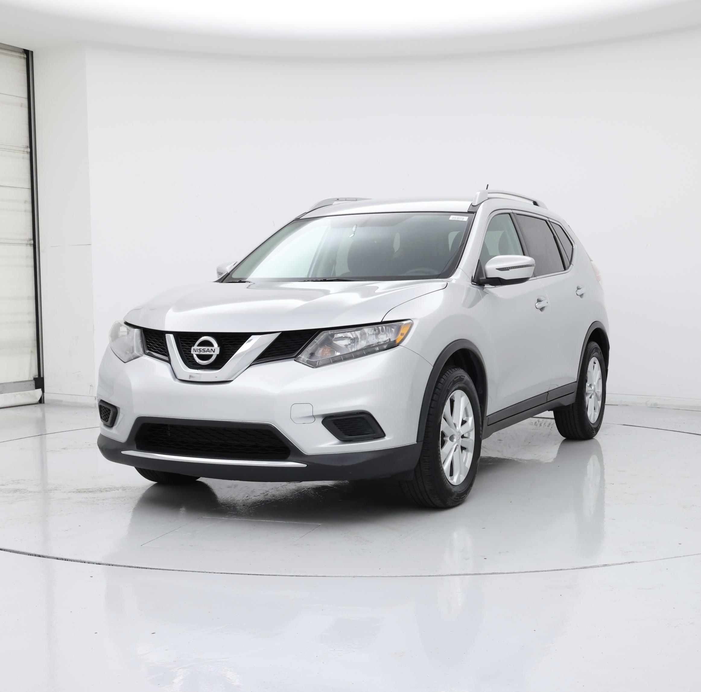 Thumbnail: 2016 Nissan Rogue - 4