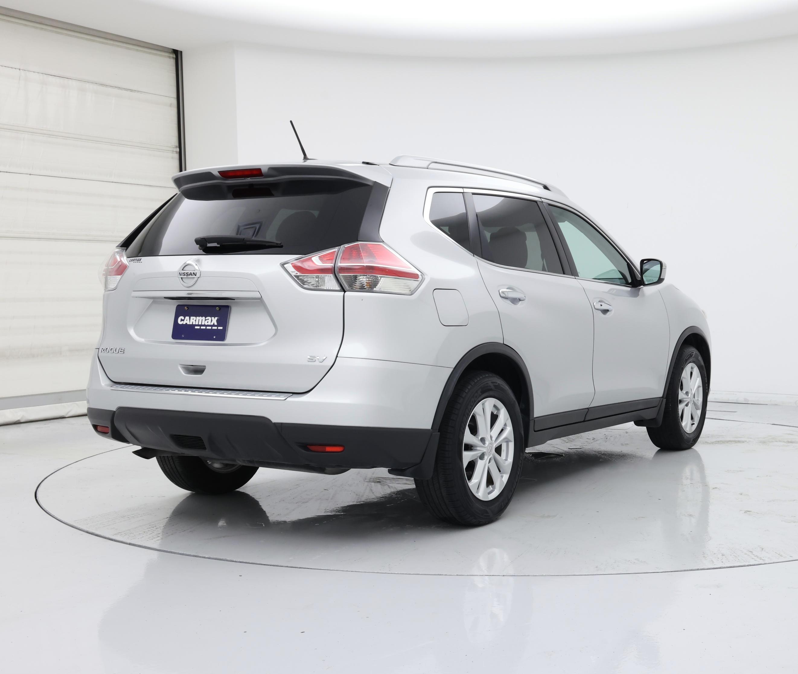Thumbnail: 2016 Nissan Rogue - 8