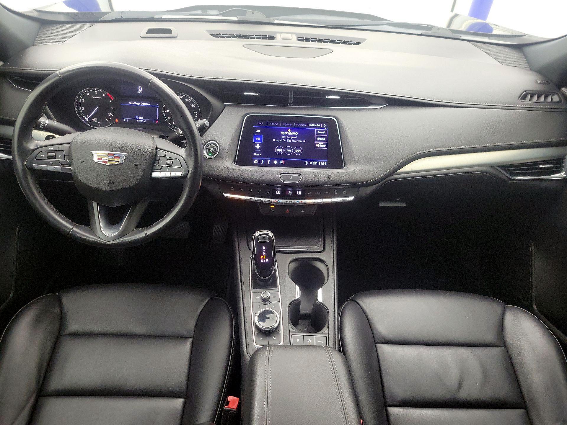 Thumbnail: 2020 Cadillac XT4 - 9