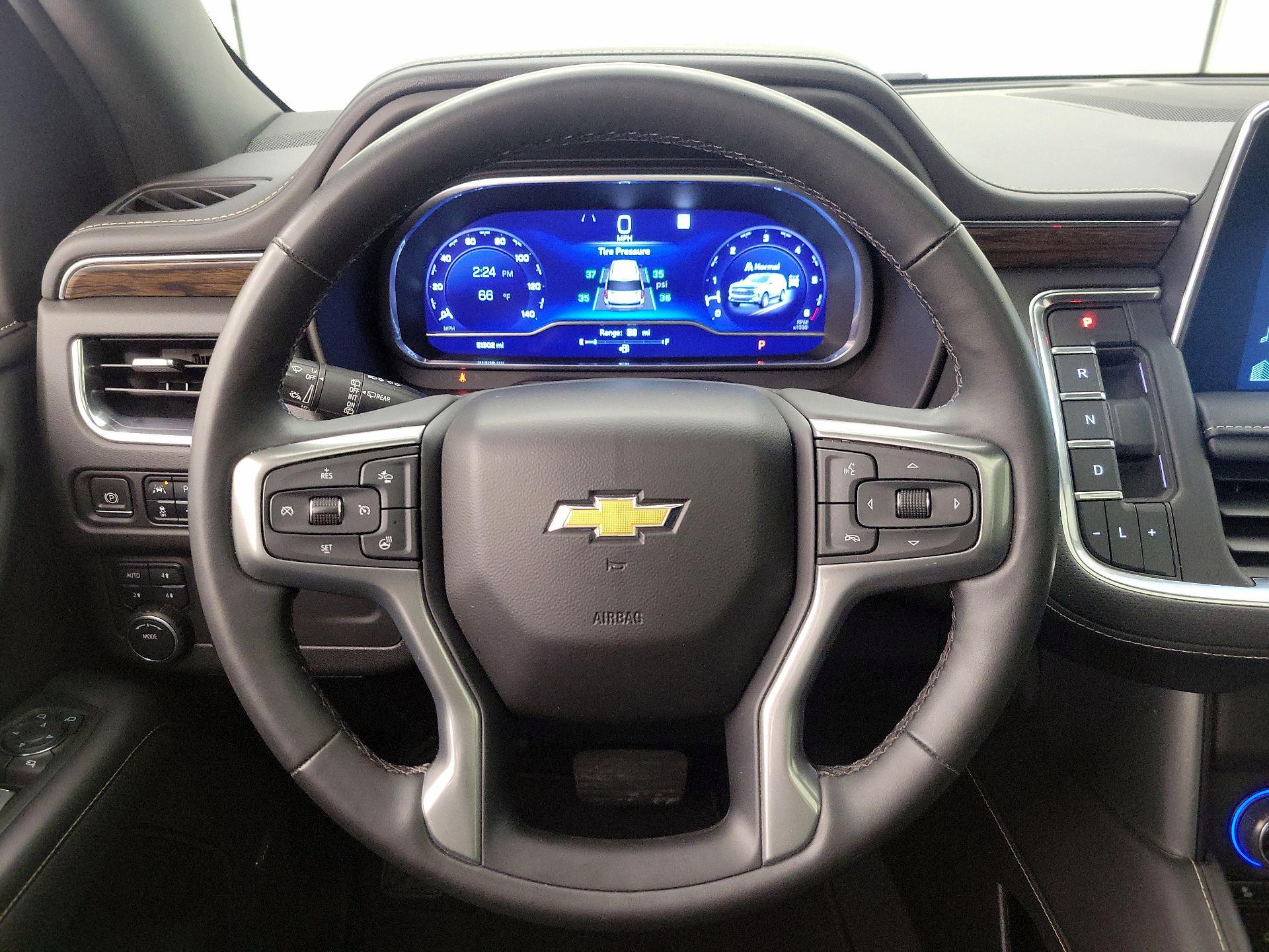 Thumbnail: 2023 Chevrolet Tahoe - 10