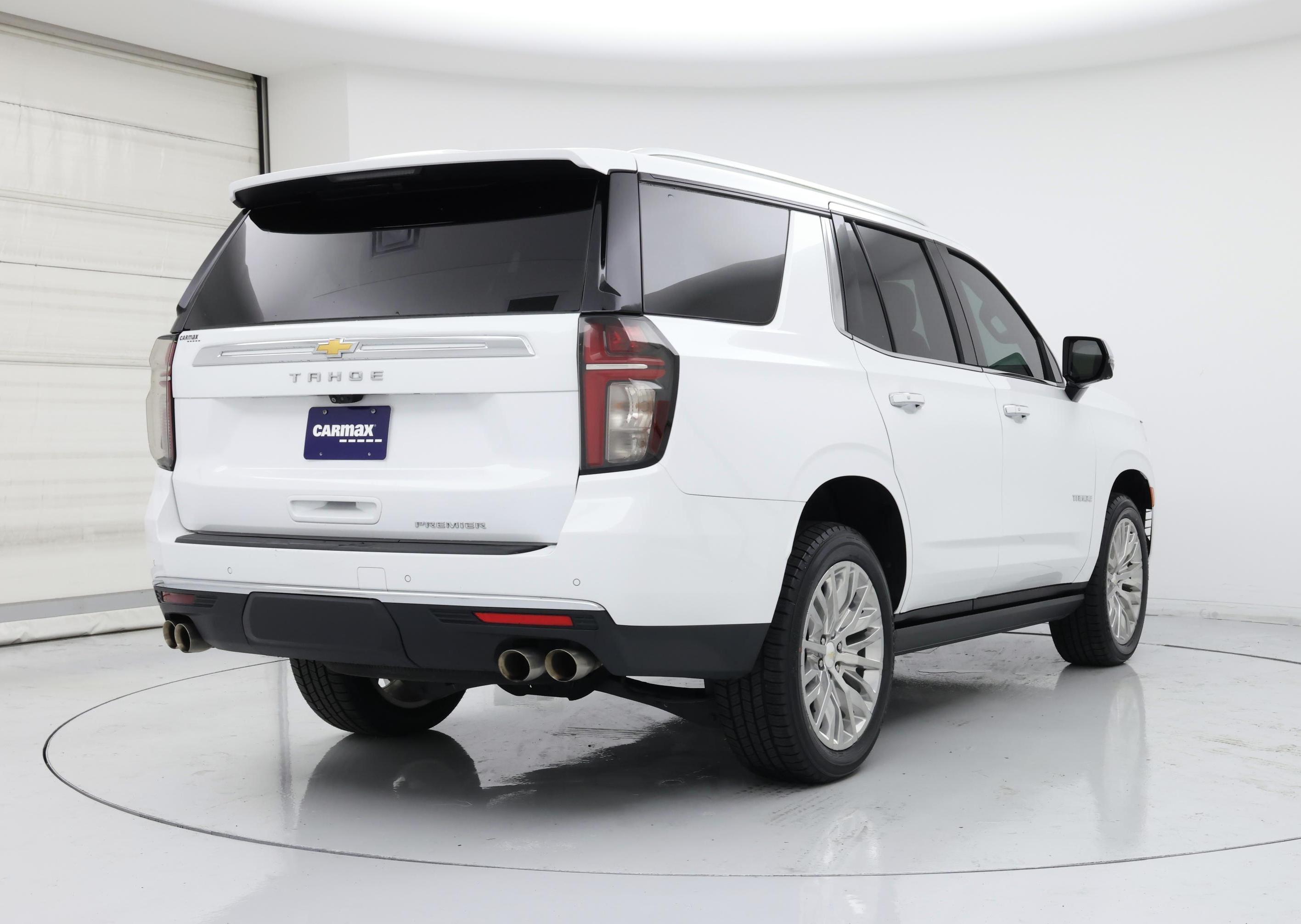 Thumbnail: 2023 Chevrolet Tahoe - 8