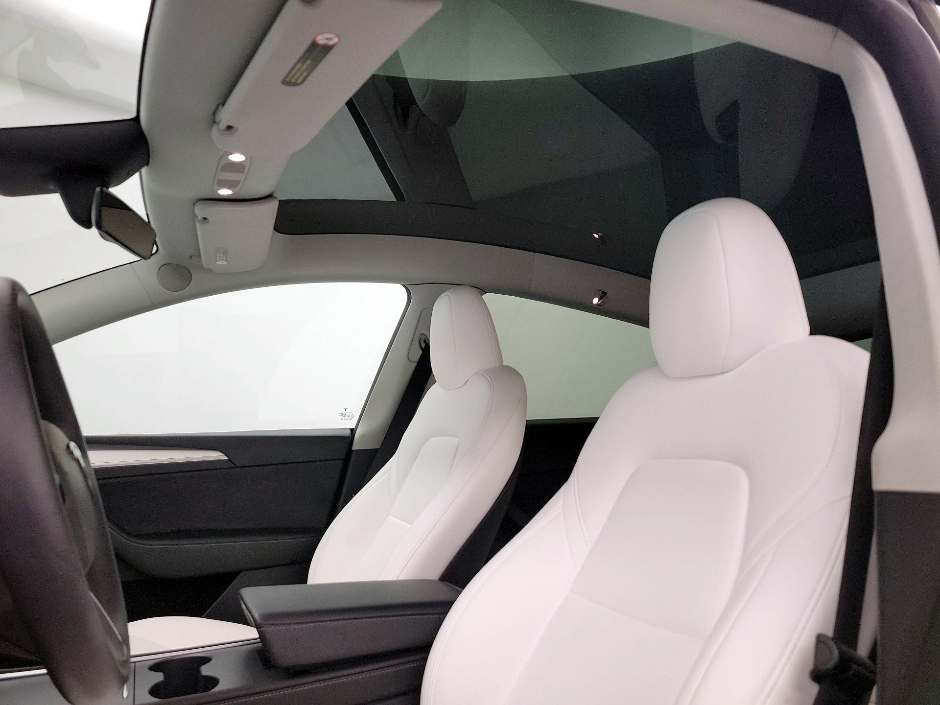 Thumbnail: 2023 Tesla Model Y - 19