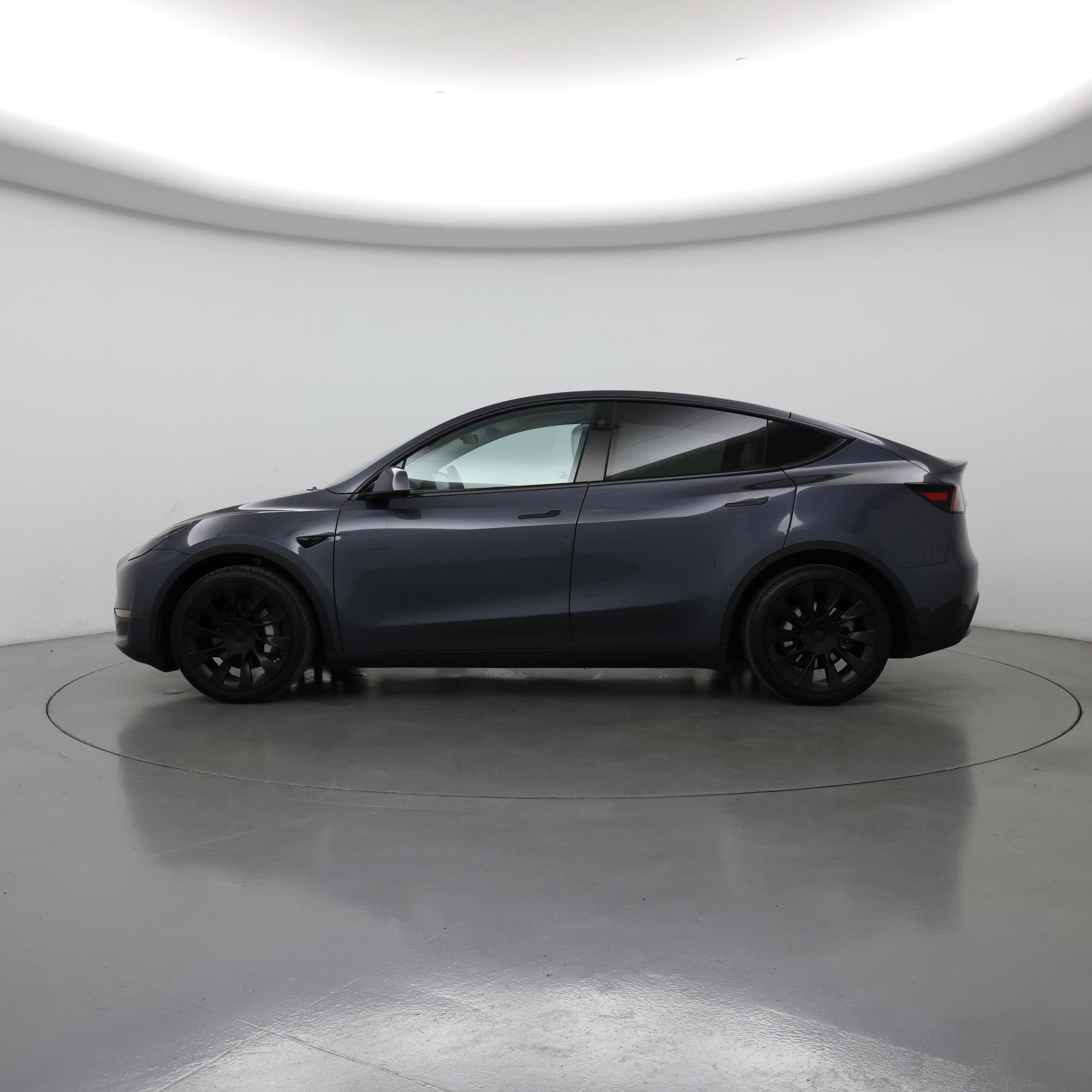 Thumbnail: 2023 Tesla Model Y - 3